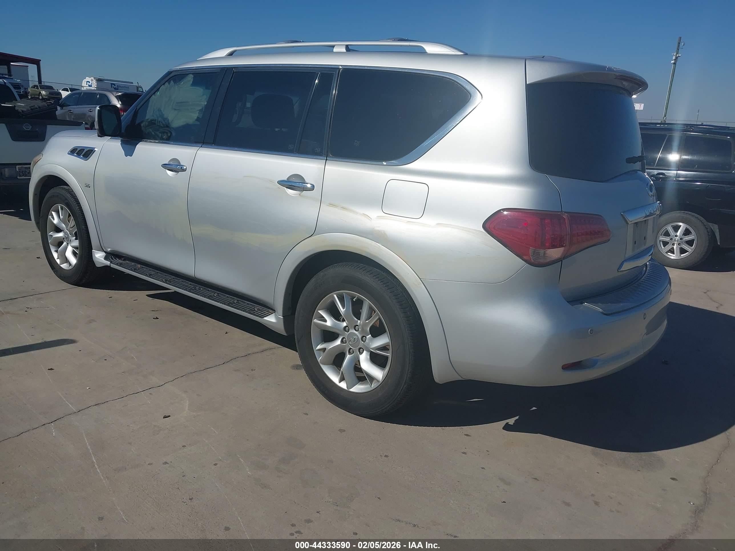 INFINITI QX80 image 3