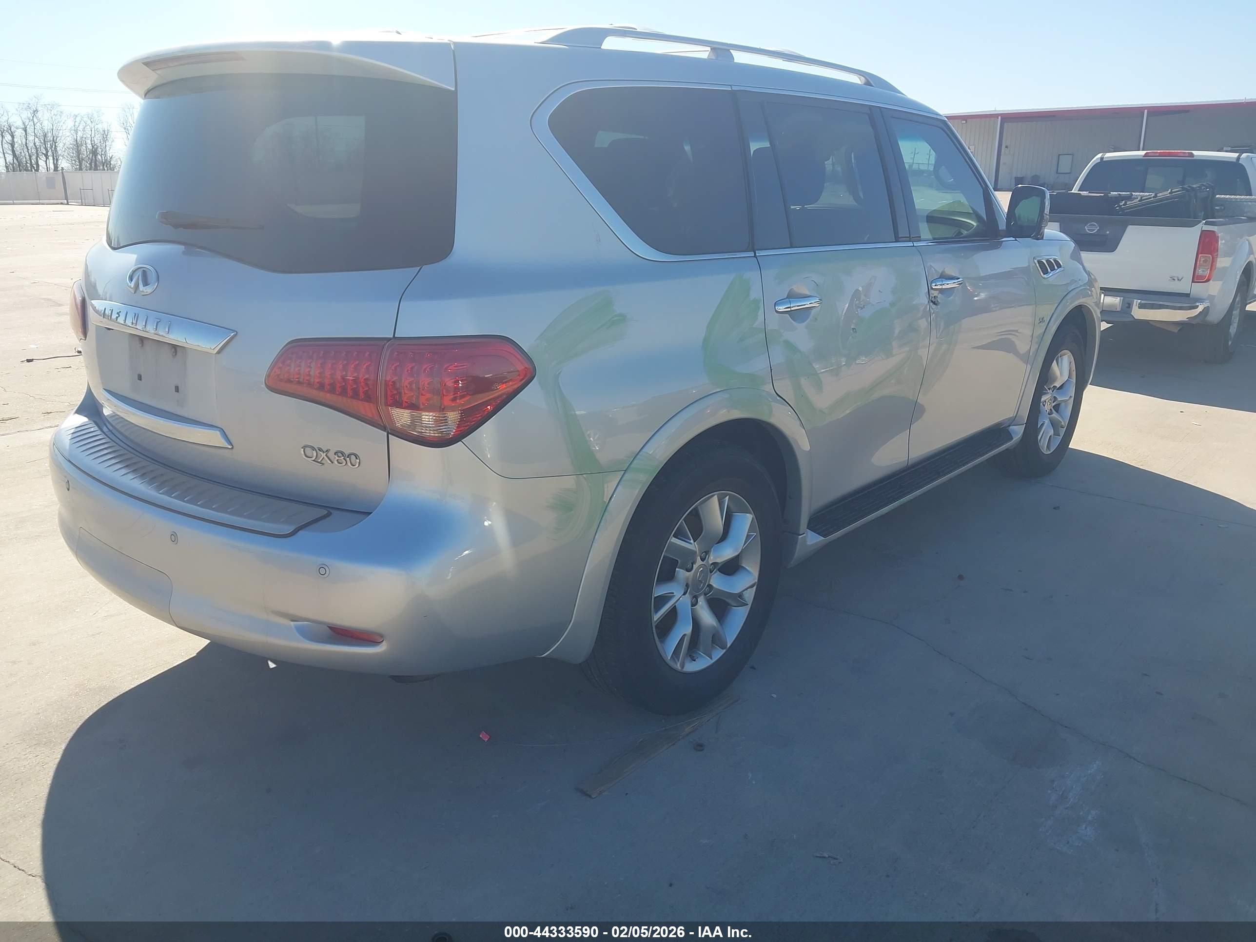 INFINITI QX80 image 4