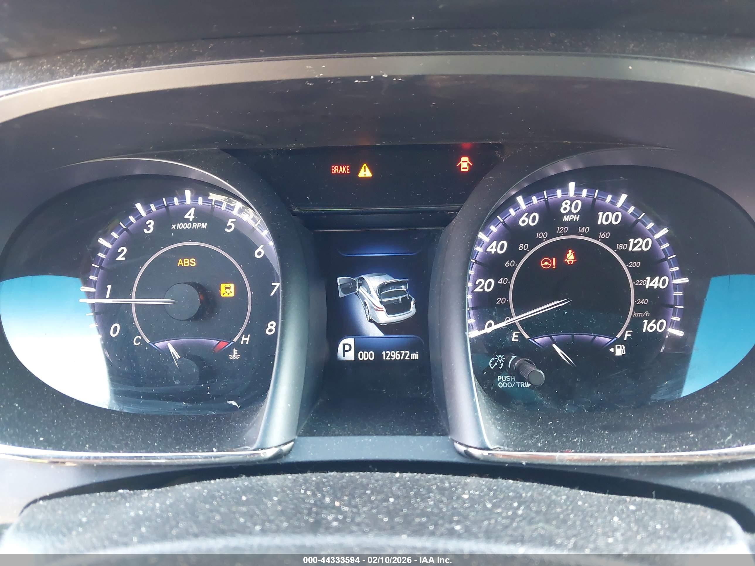 TOYOTA AVALON image 7