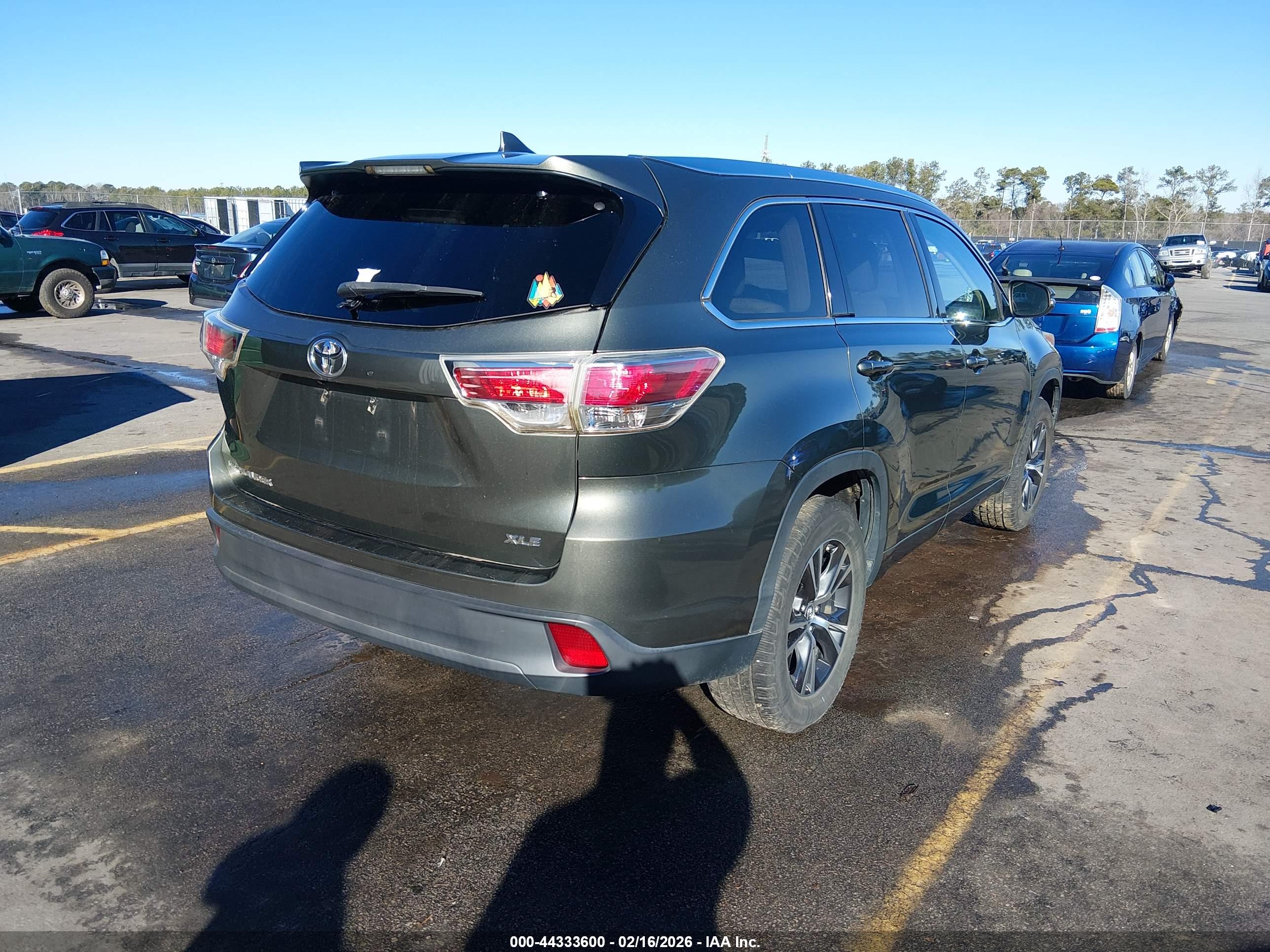 TOYOTA HIGHLANDER image 4