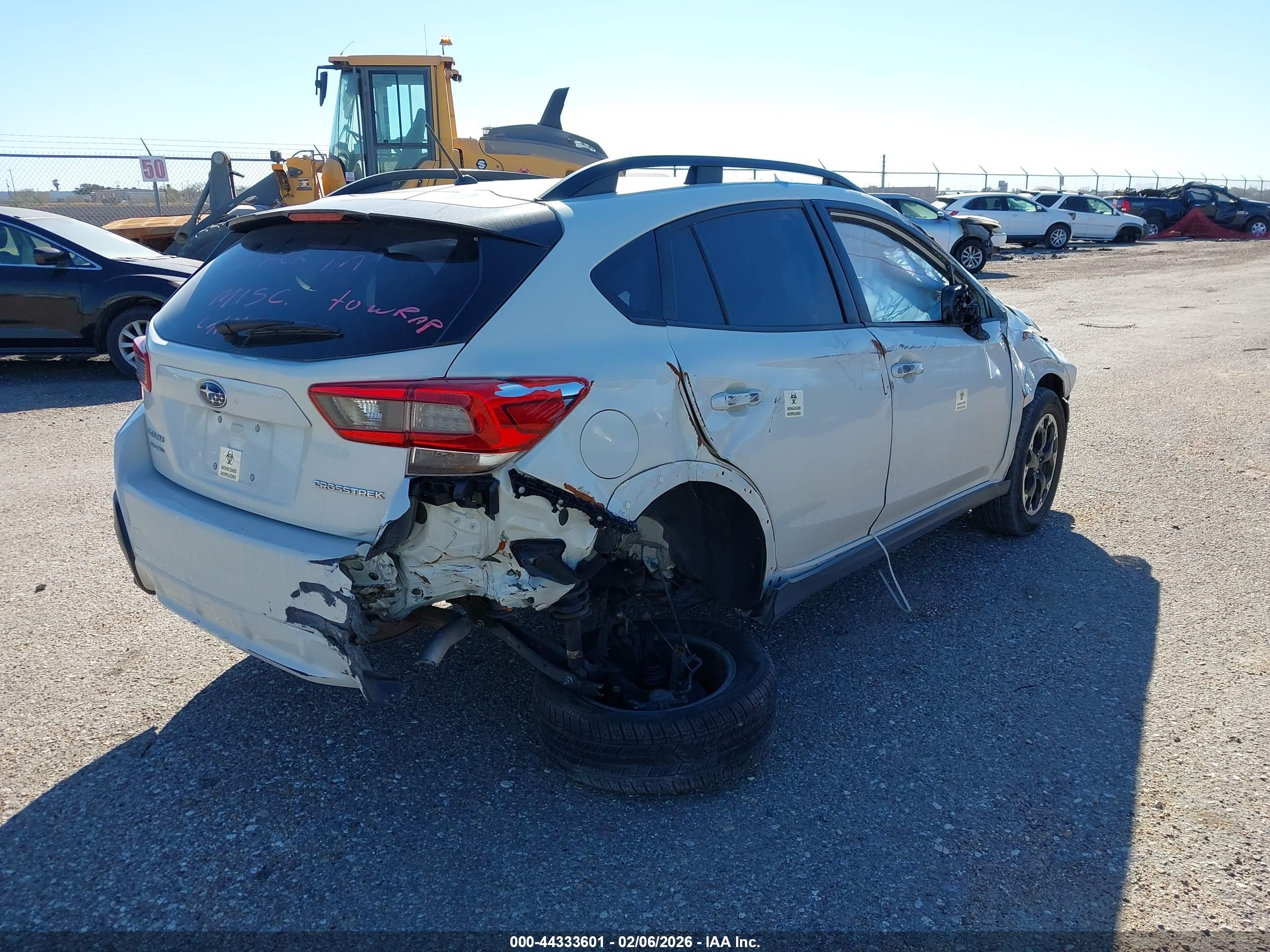 SUBARU CROSSTREK image 4