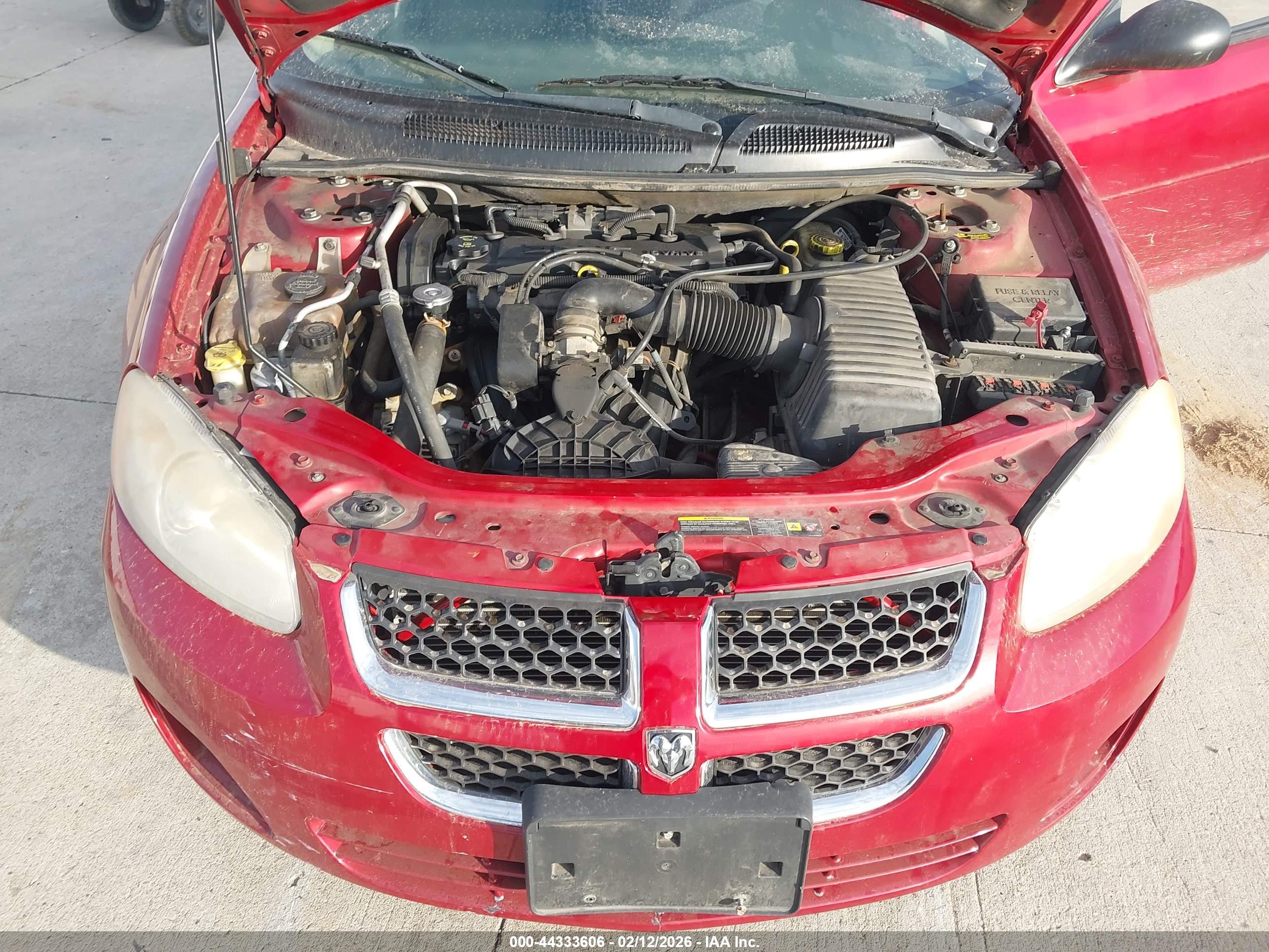 DODGE STRATUS image 10