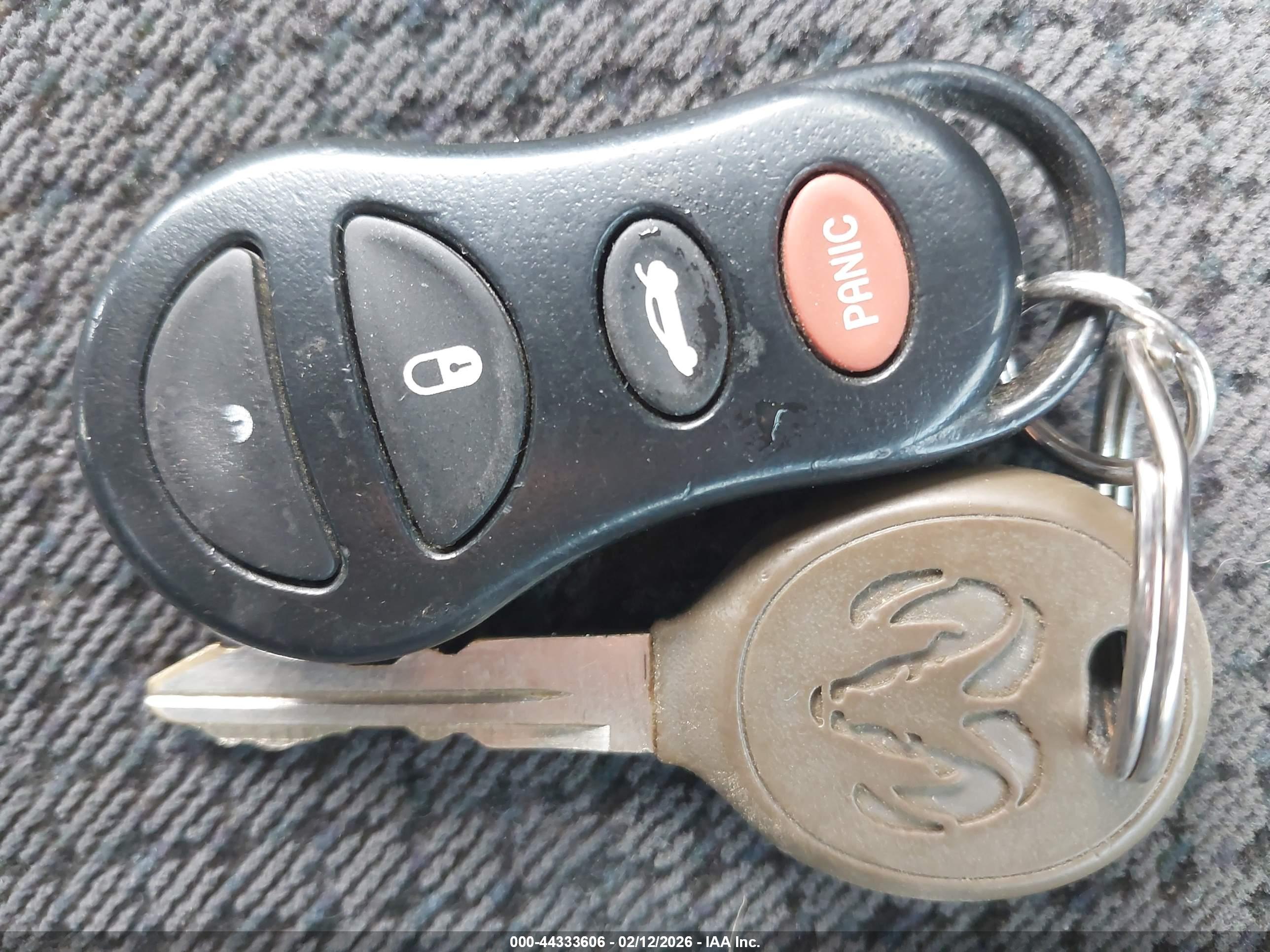 DODGE STRATUS image 11