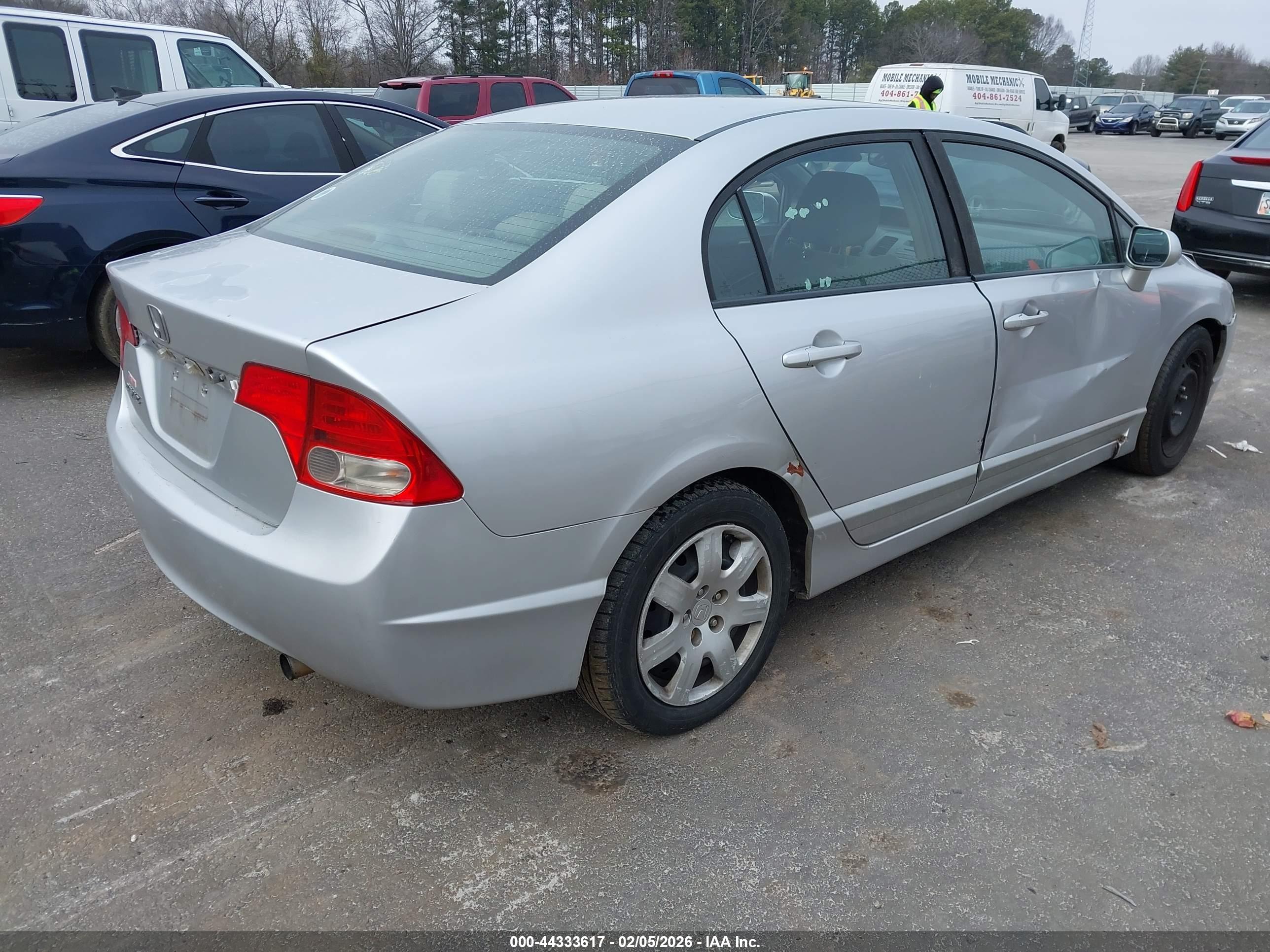HONDA CIVIC image 4