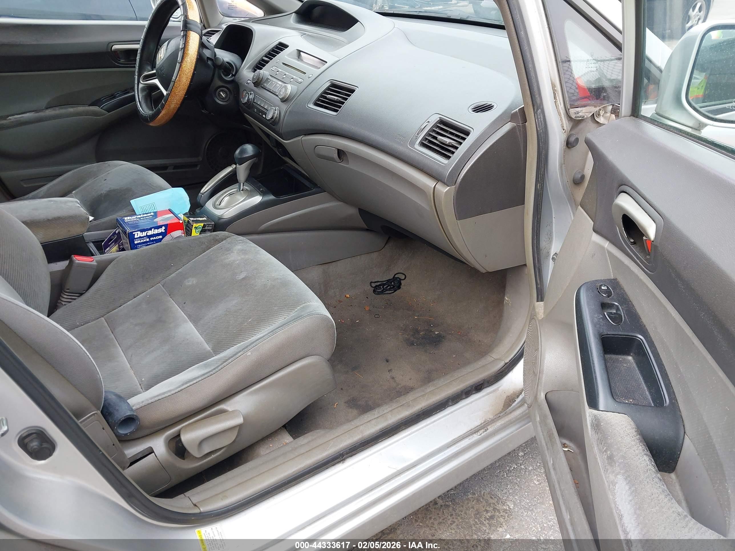 HONDA CIVIC image 5