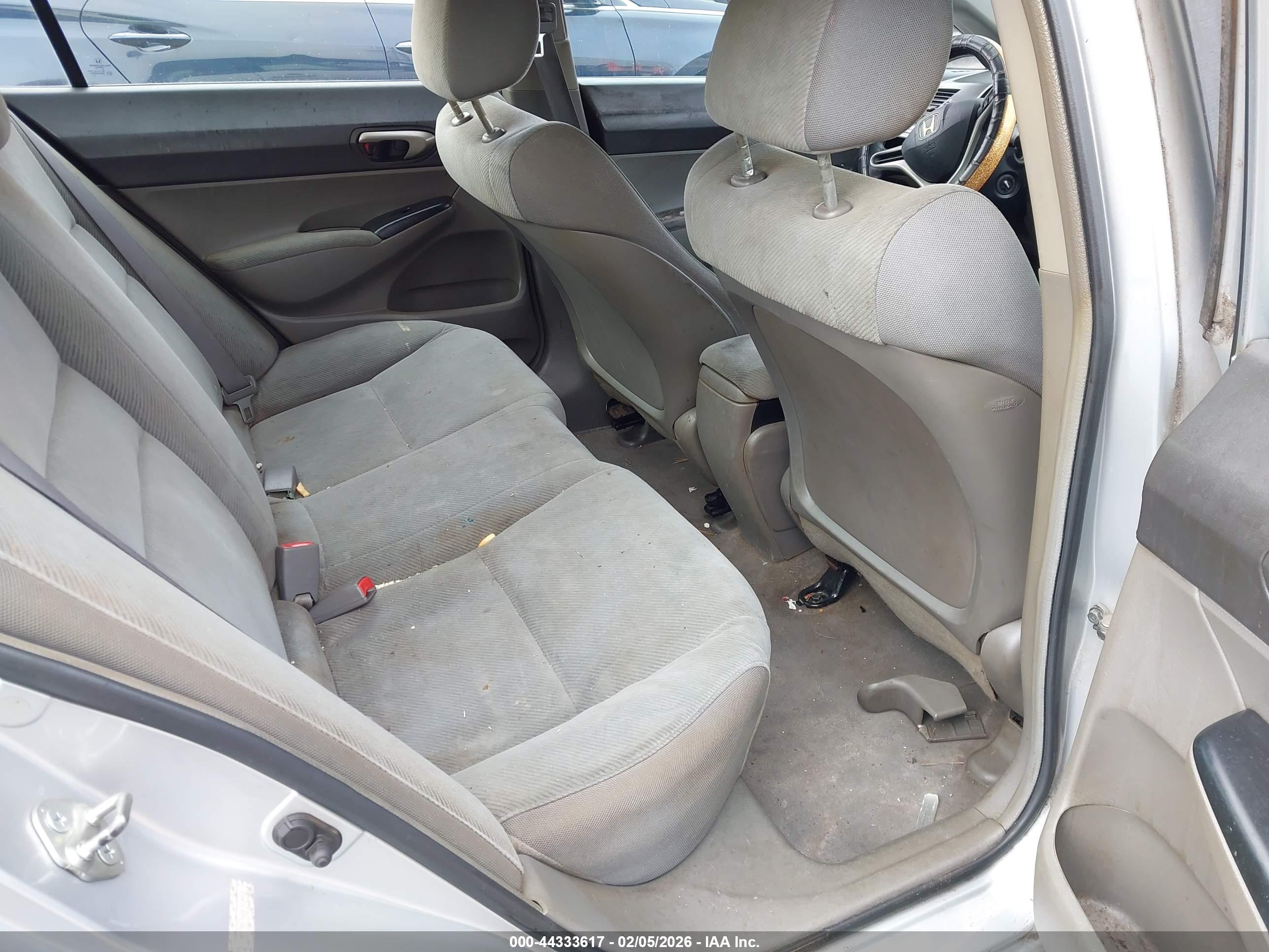 HONDA CIVIC image 8