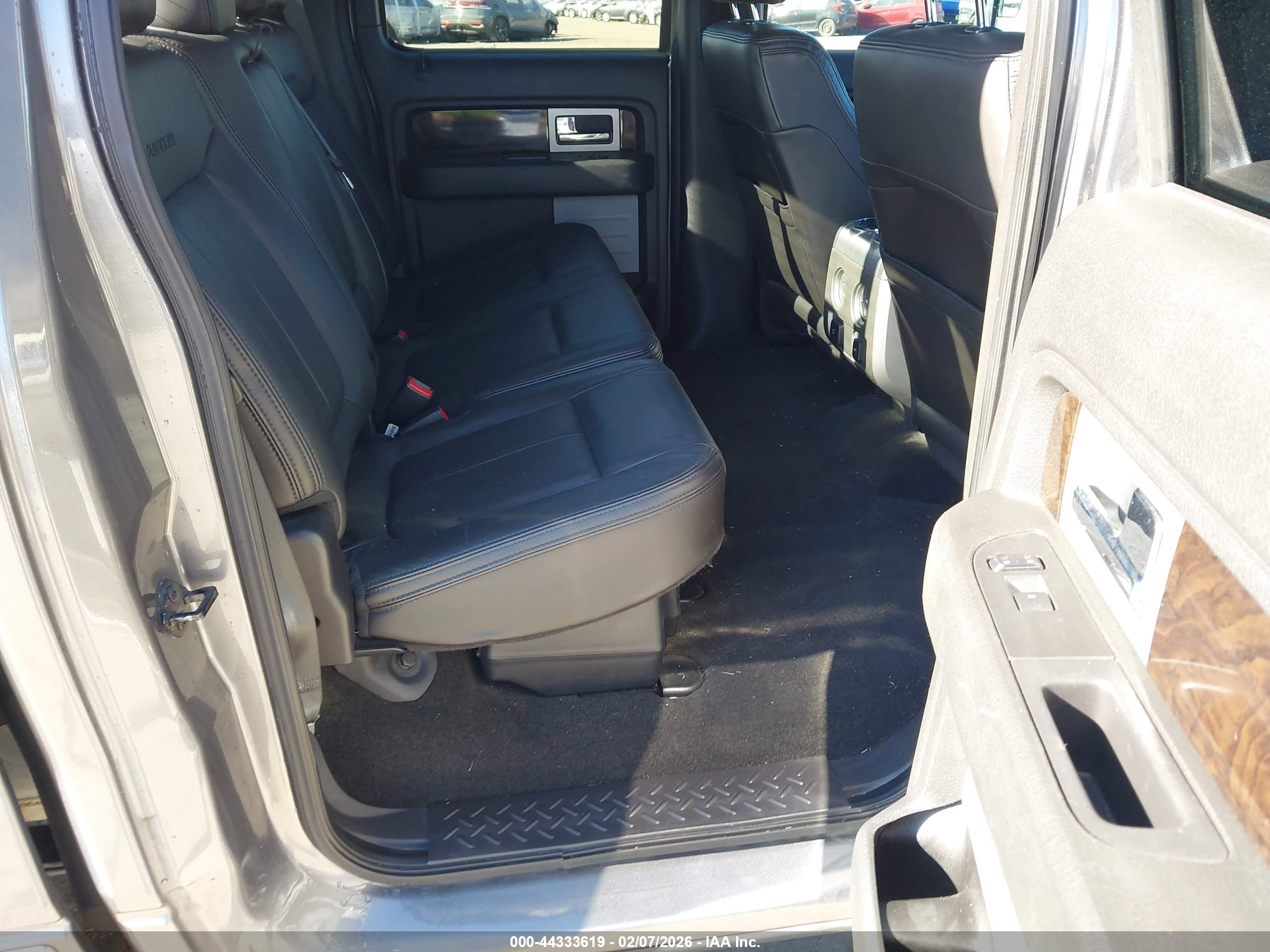 FORD F-150 image 8