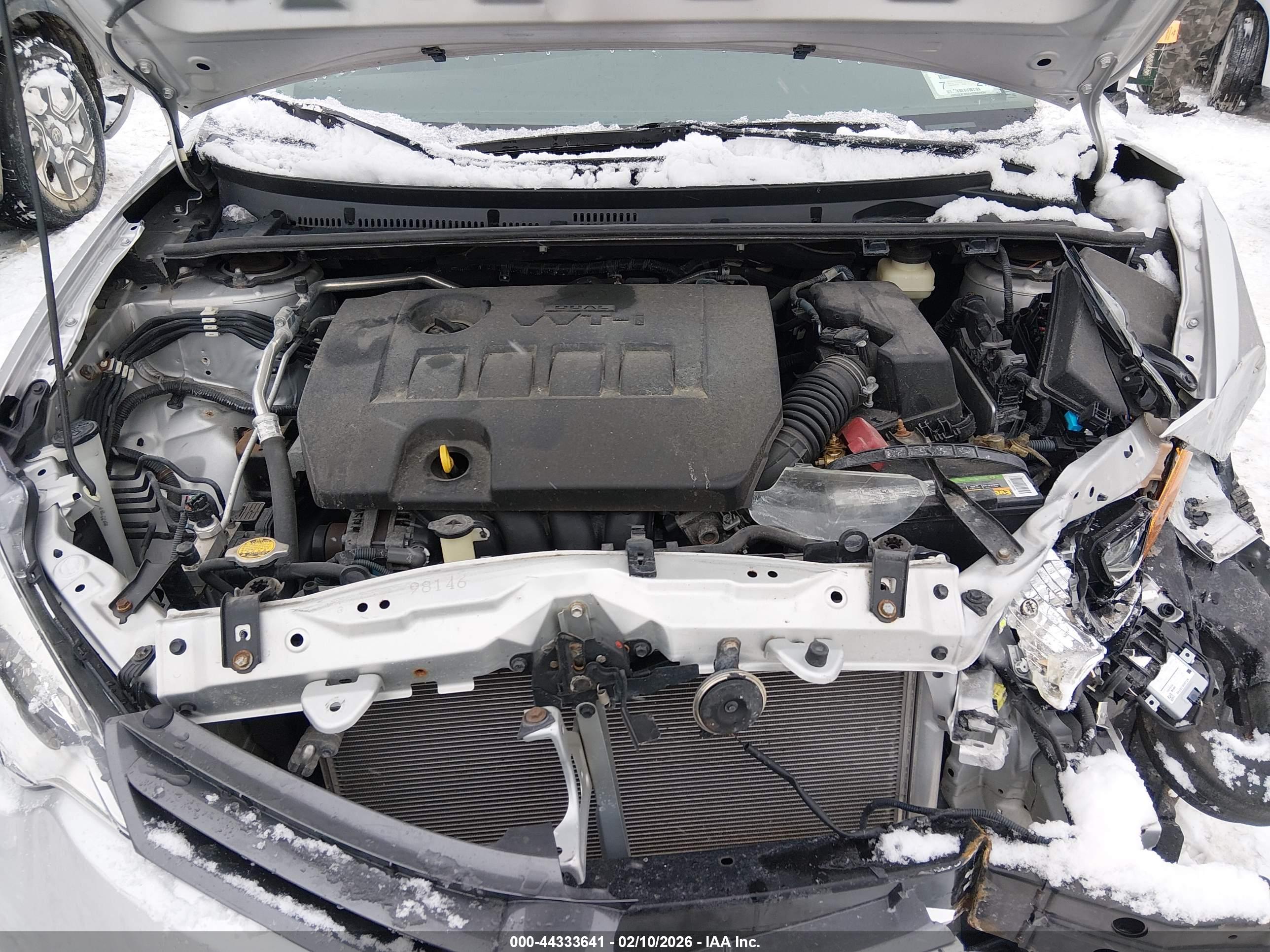TOYOTA COROLLA image 10