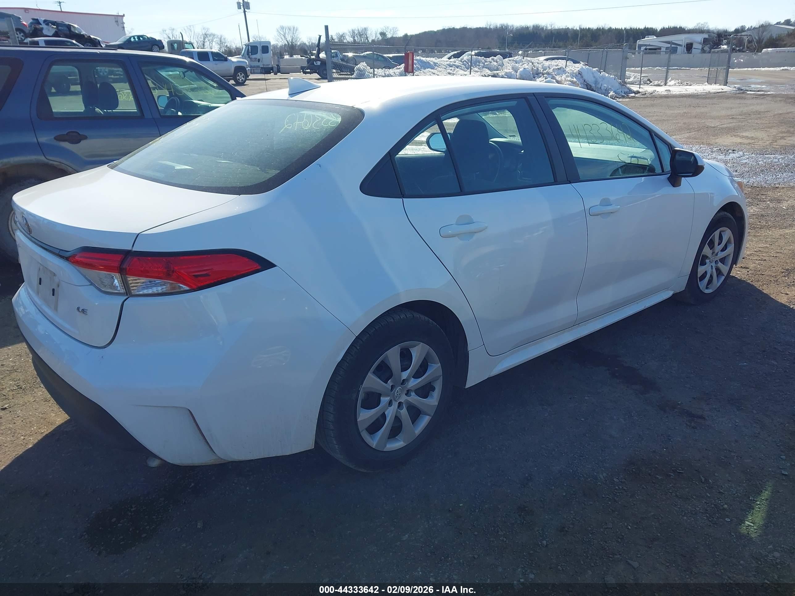TOYOTA COROLLA image 4