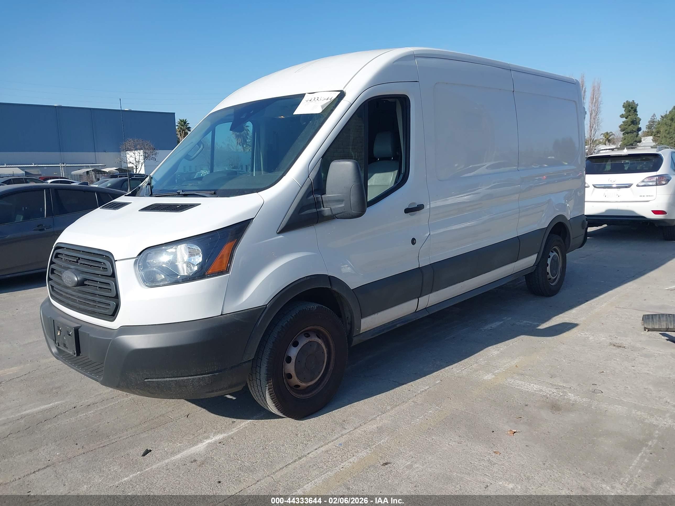 FORD TRANSIT-150 image 2