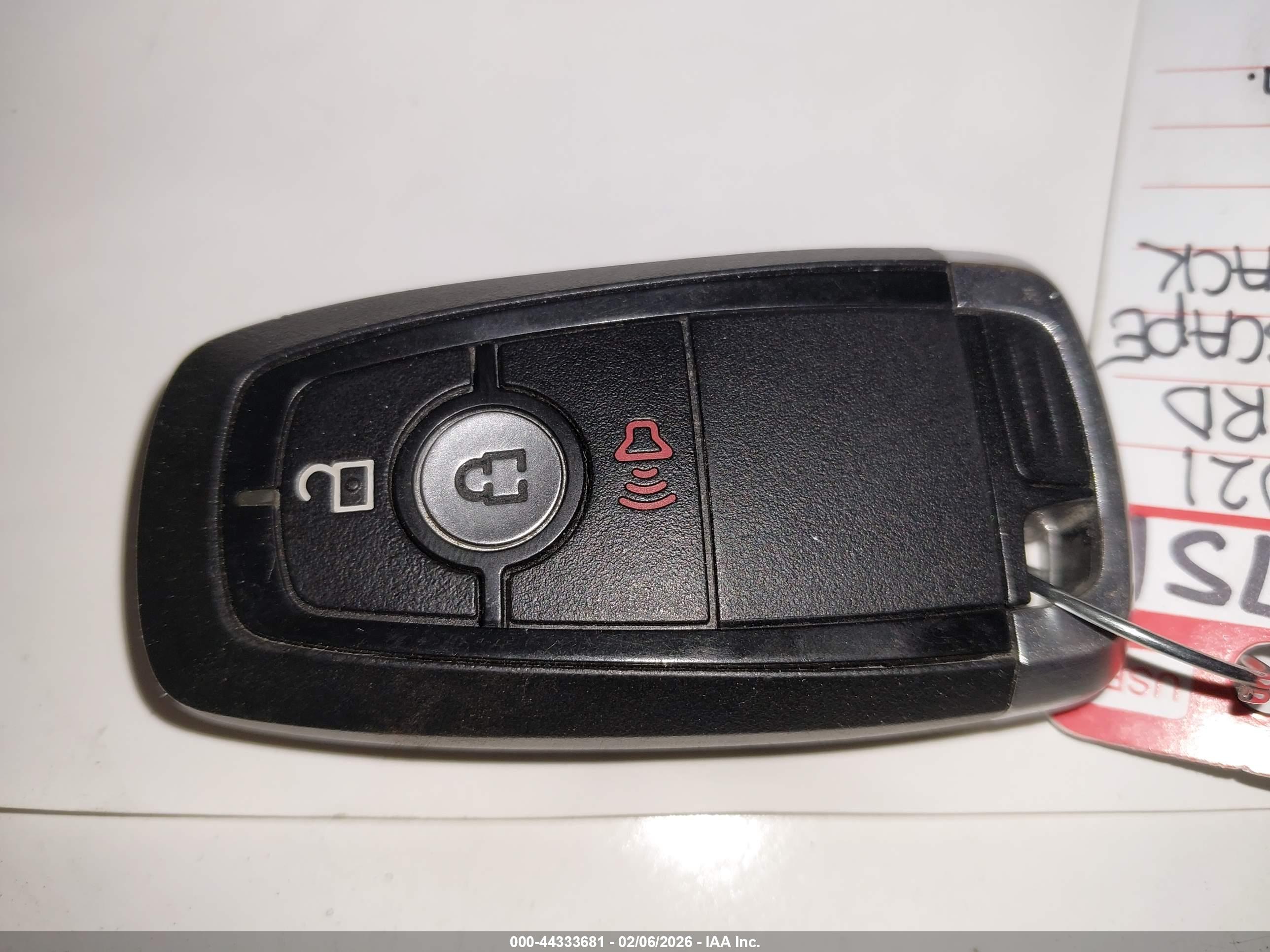 FORD ESCAPE image 11