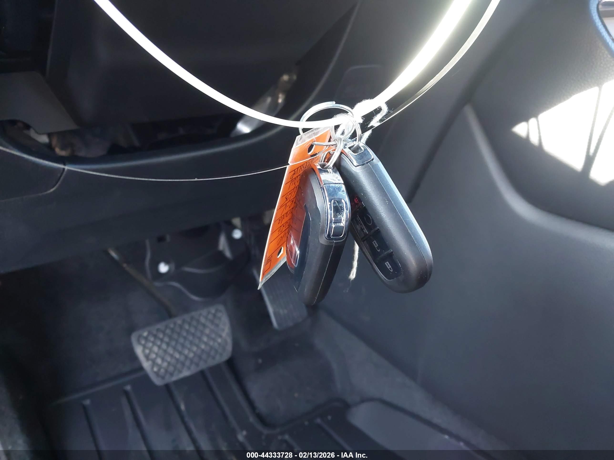 HONDA CR-V image 11