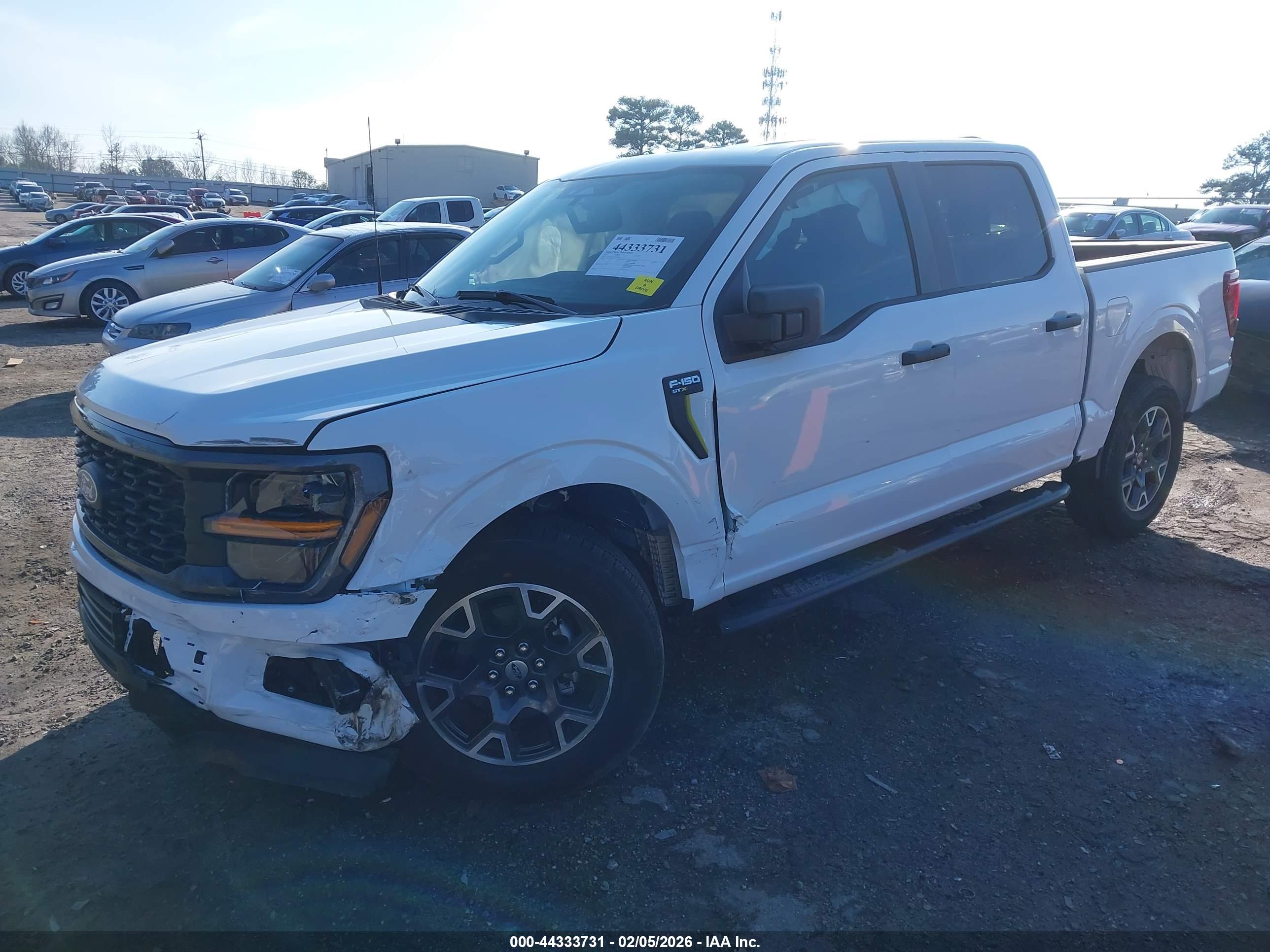 FORD F-150 image 2