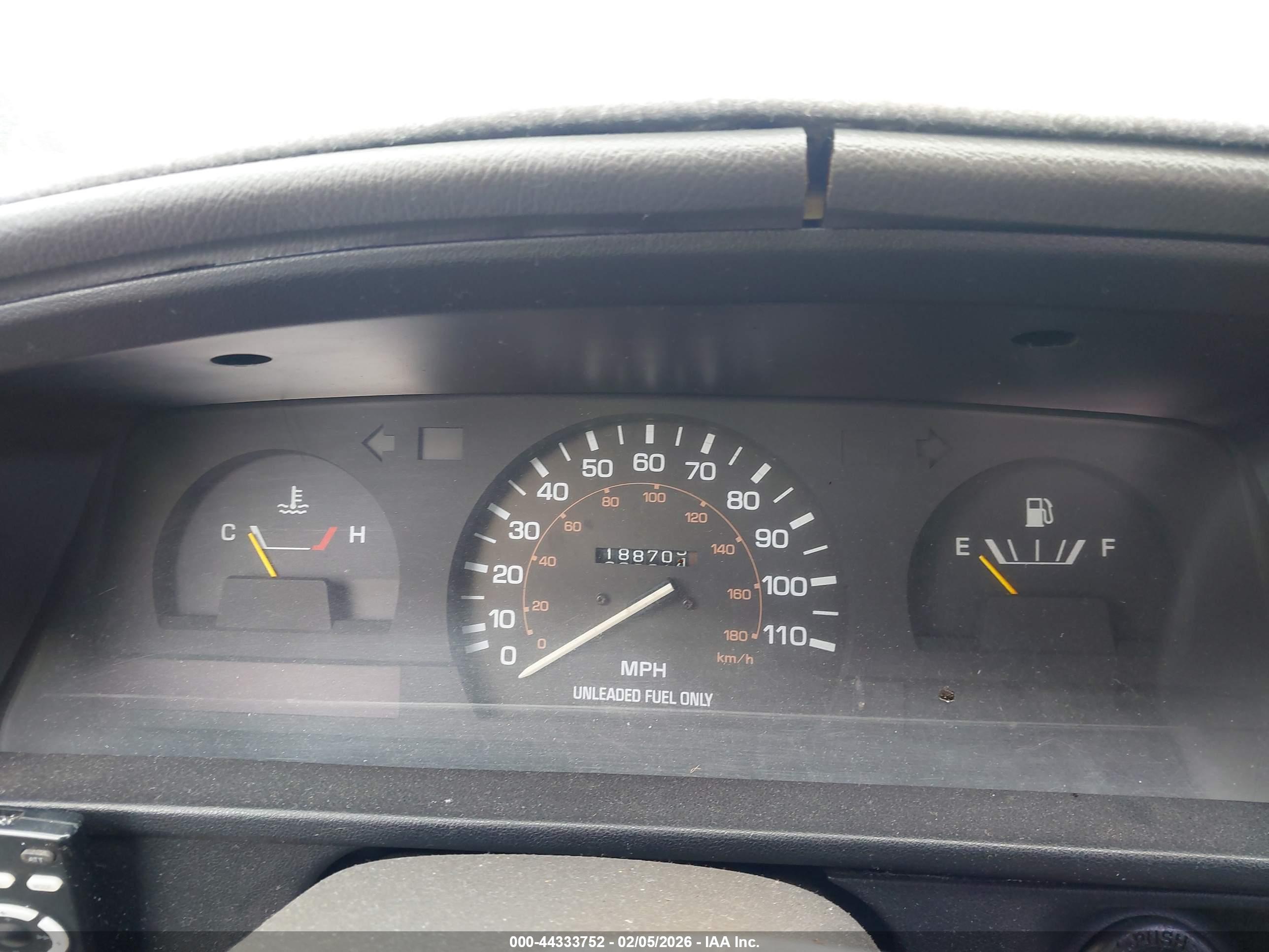 TOYOTA PICKUP image 7