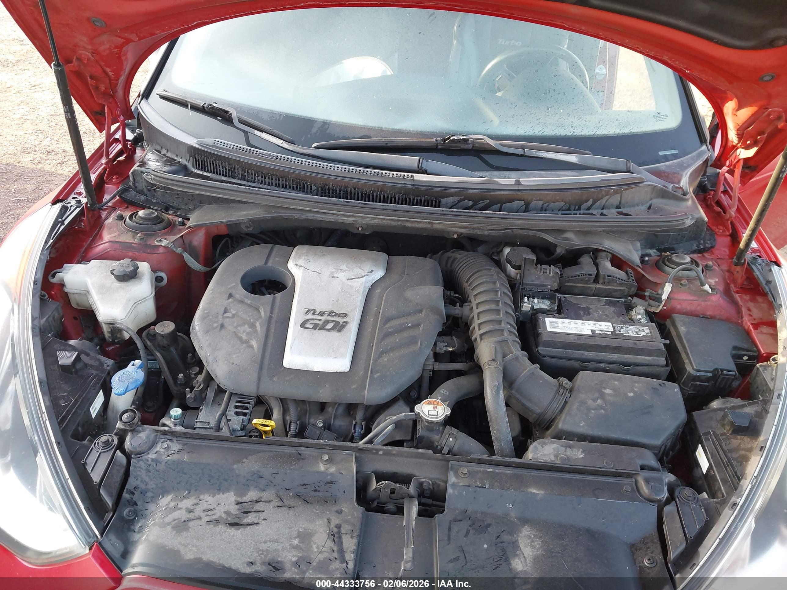 HYUNDAI VELOSTER image 10