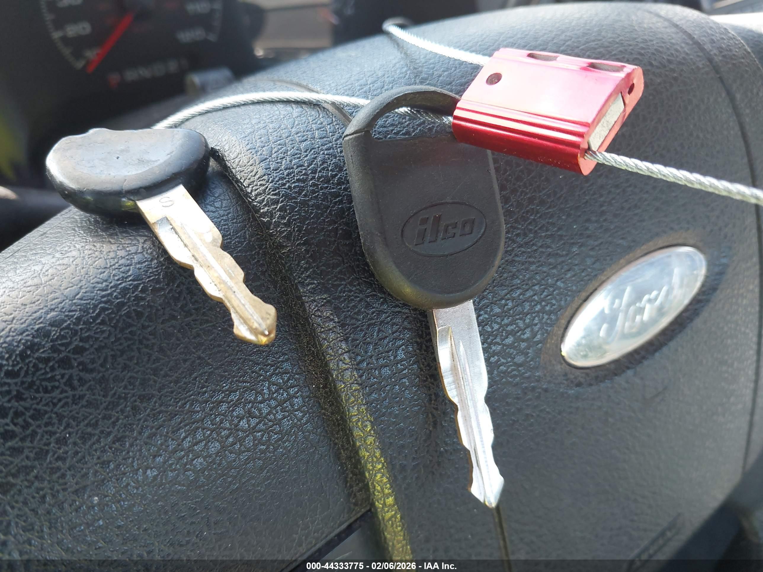 FORD F-150 image 11