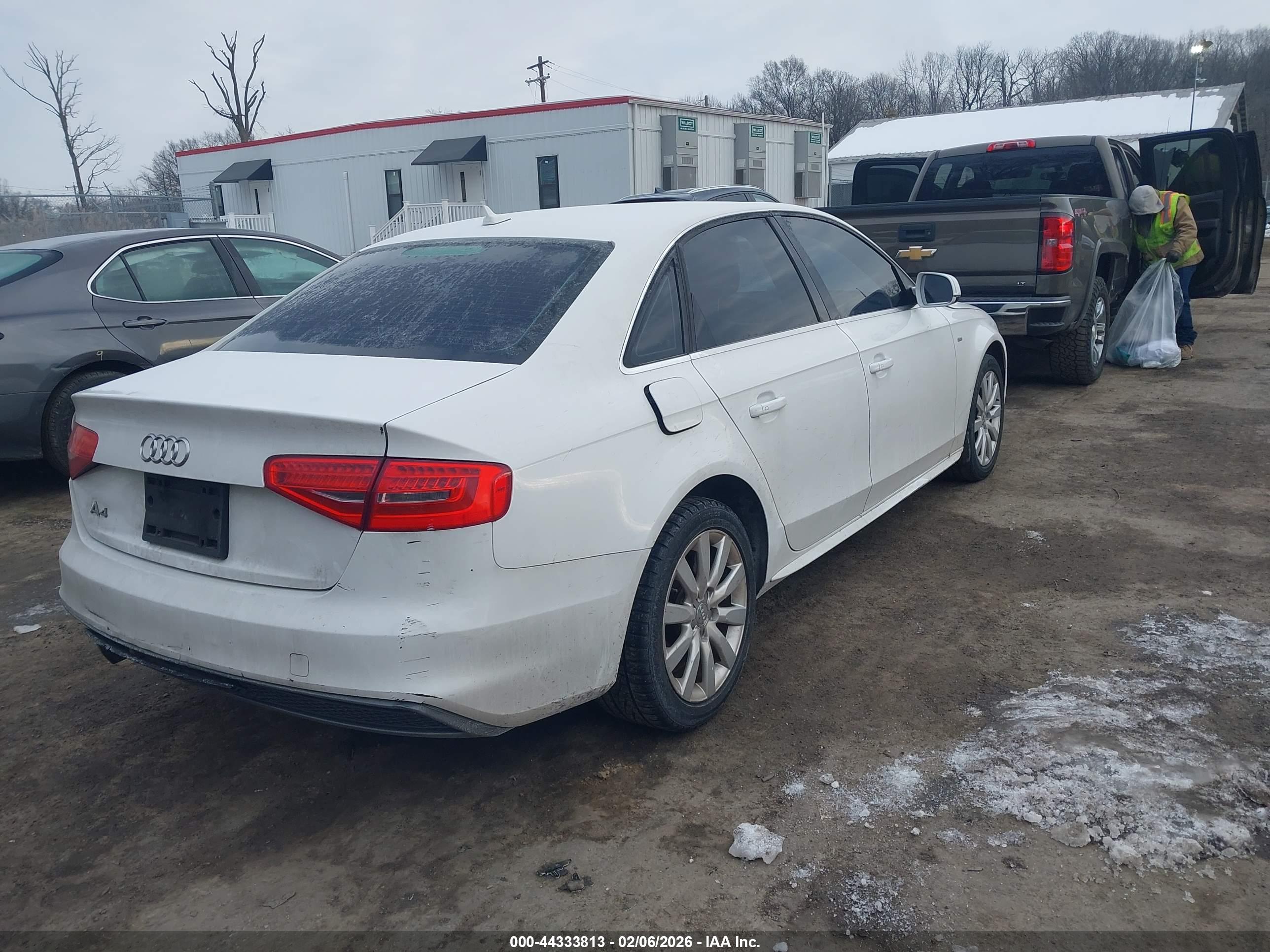 AUDI A4 image 4
