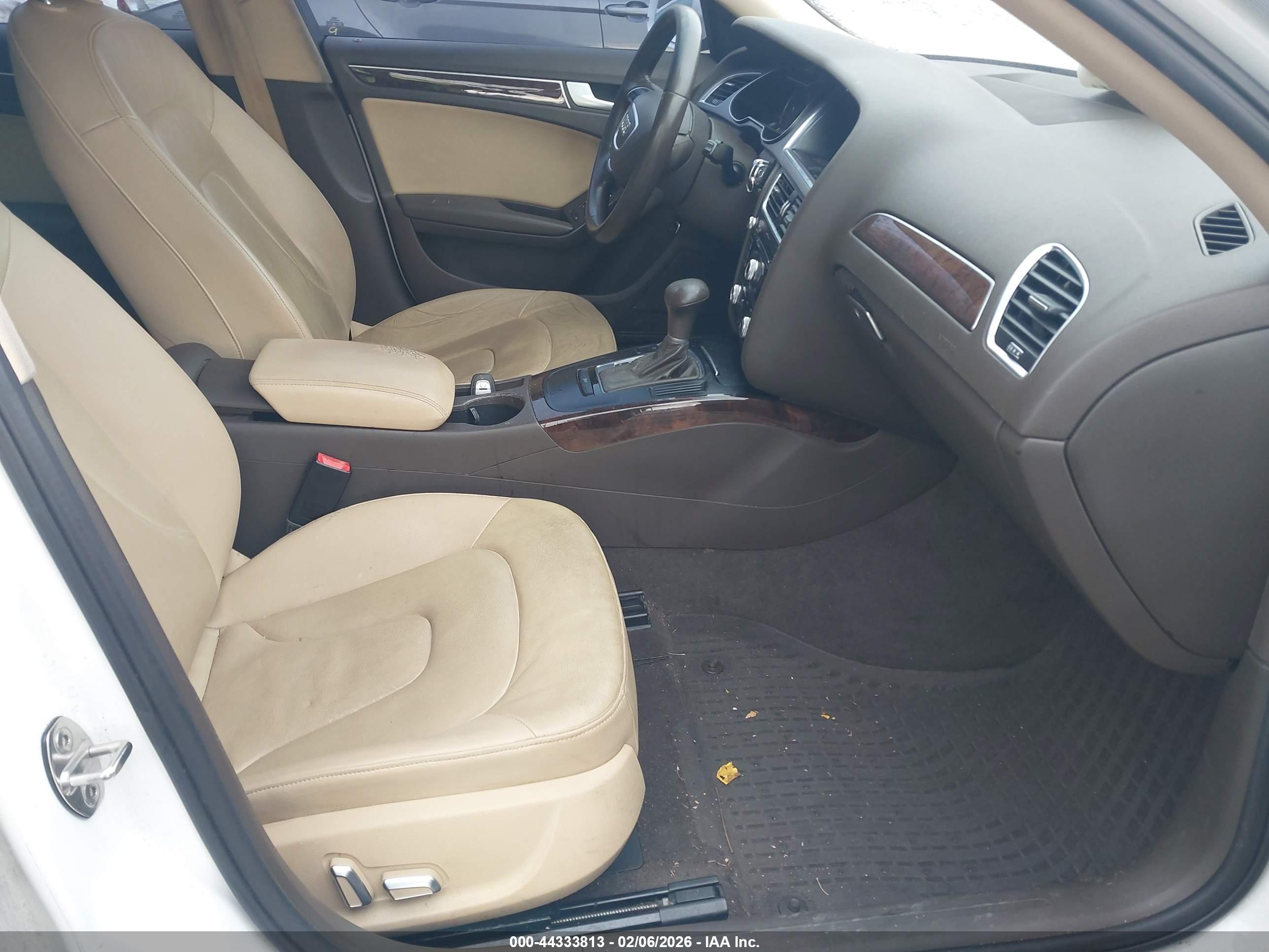 AUDI A4 image 5