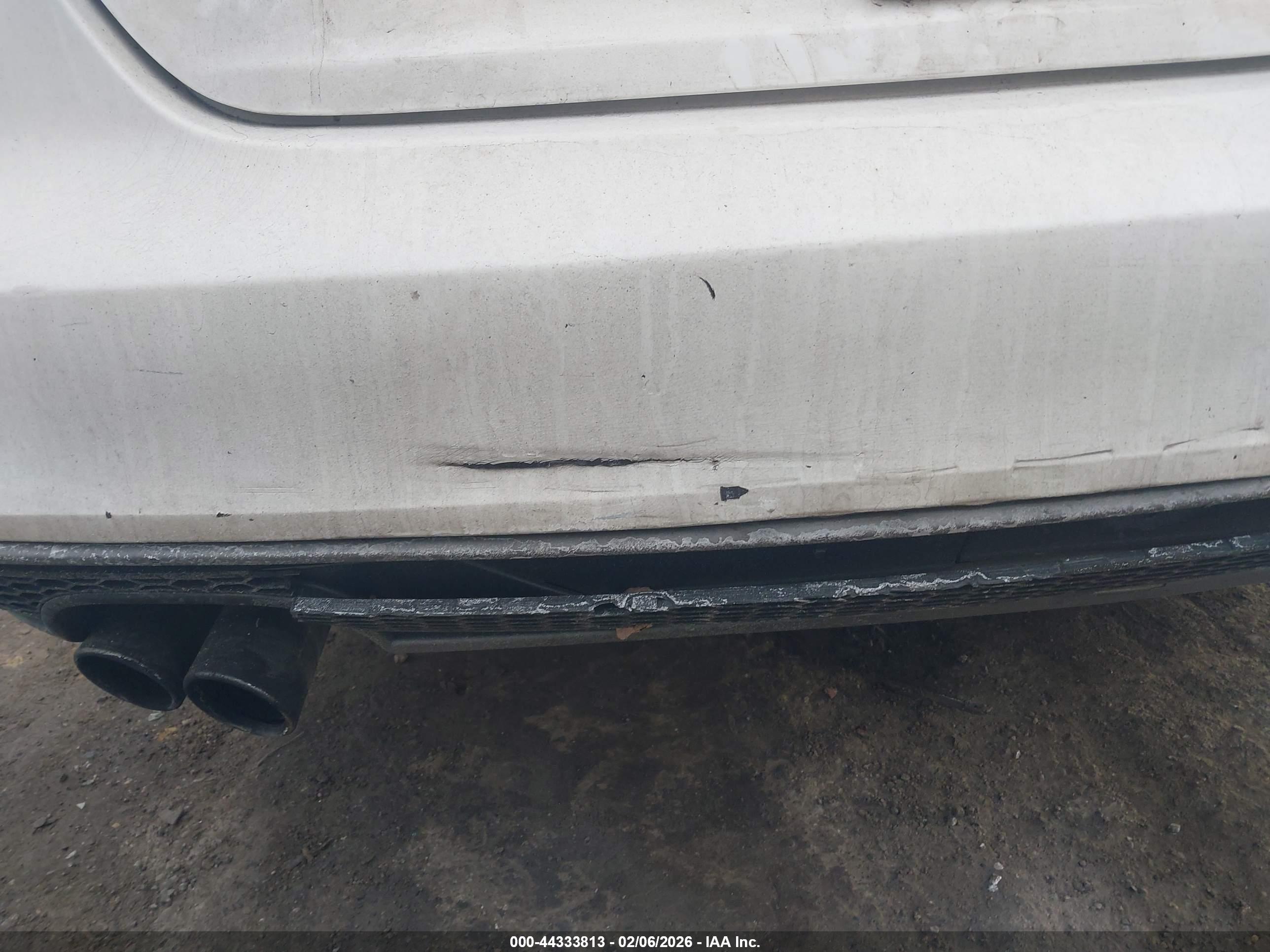 AUDI A4 image 6