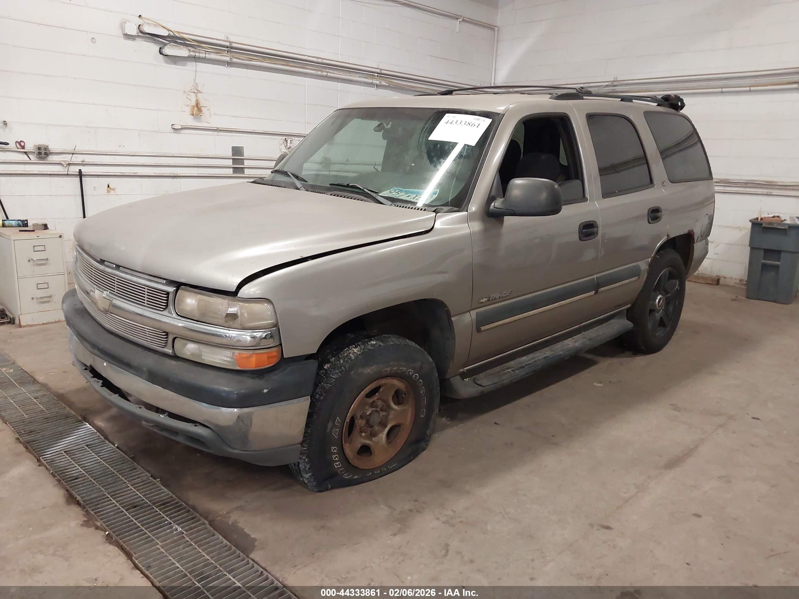 CHEVROLET TAHOE image 2