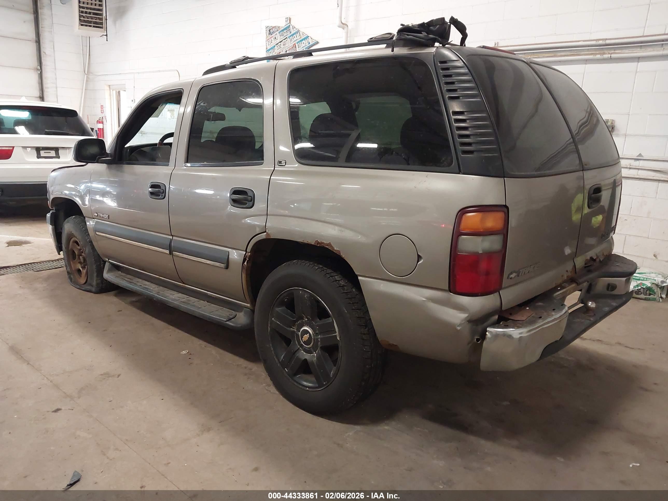 CHEVROLET TAHOE image 3