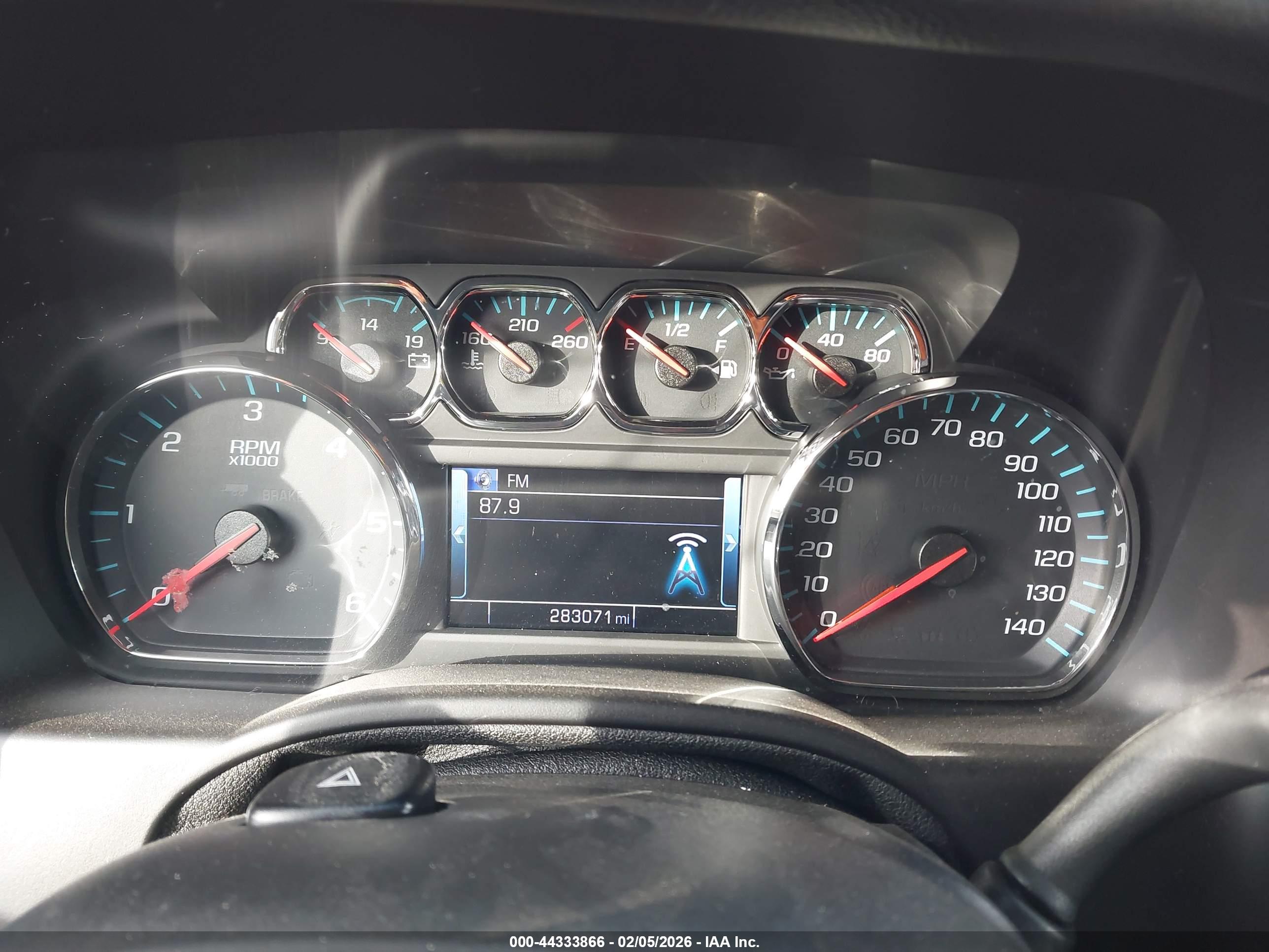 GMC YUKON image 7