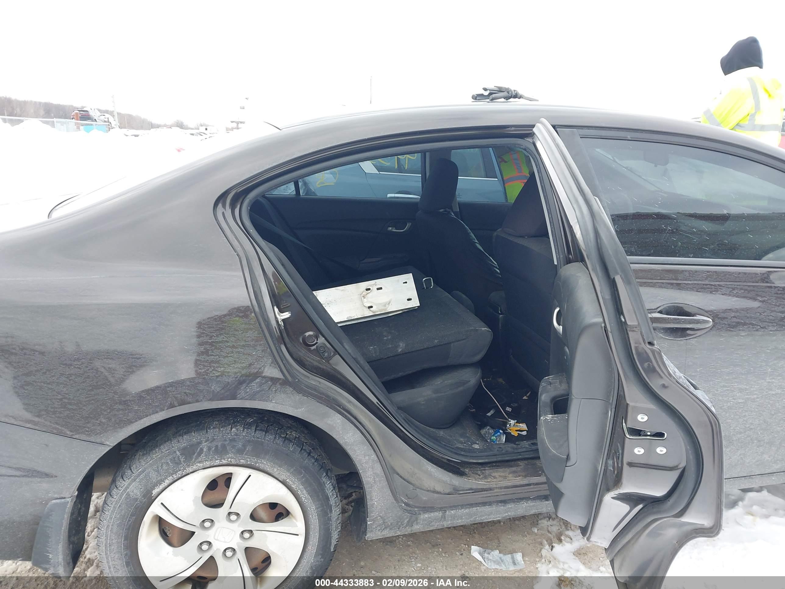 HONDA CIVIC image 8