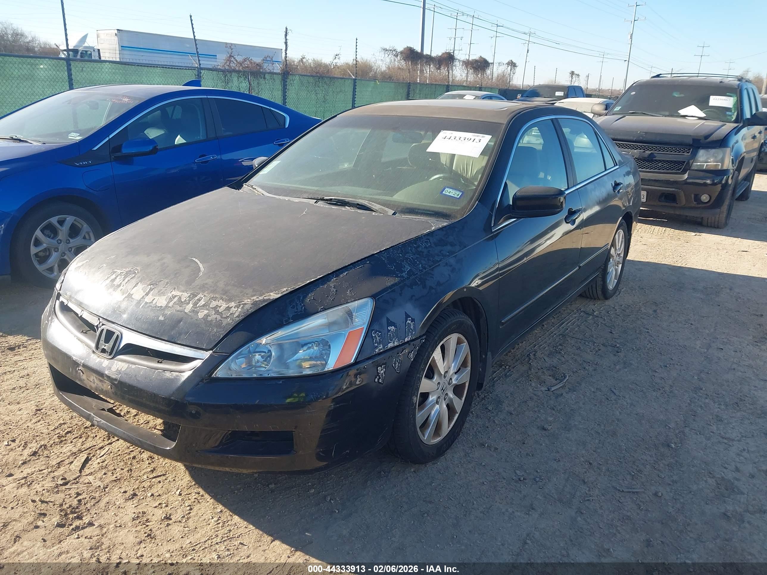 HONDA ACCORD image 2