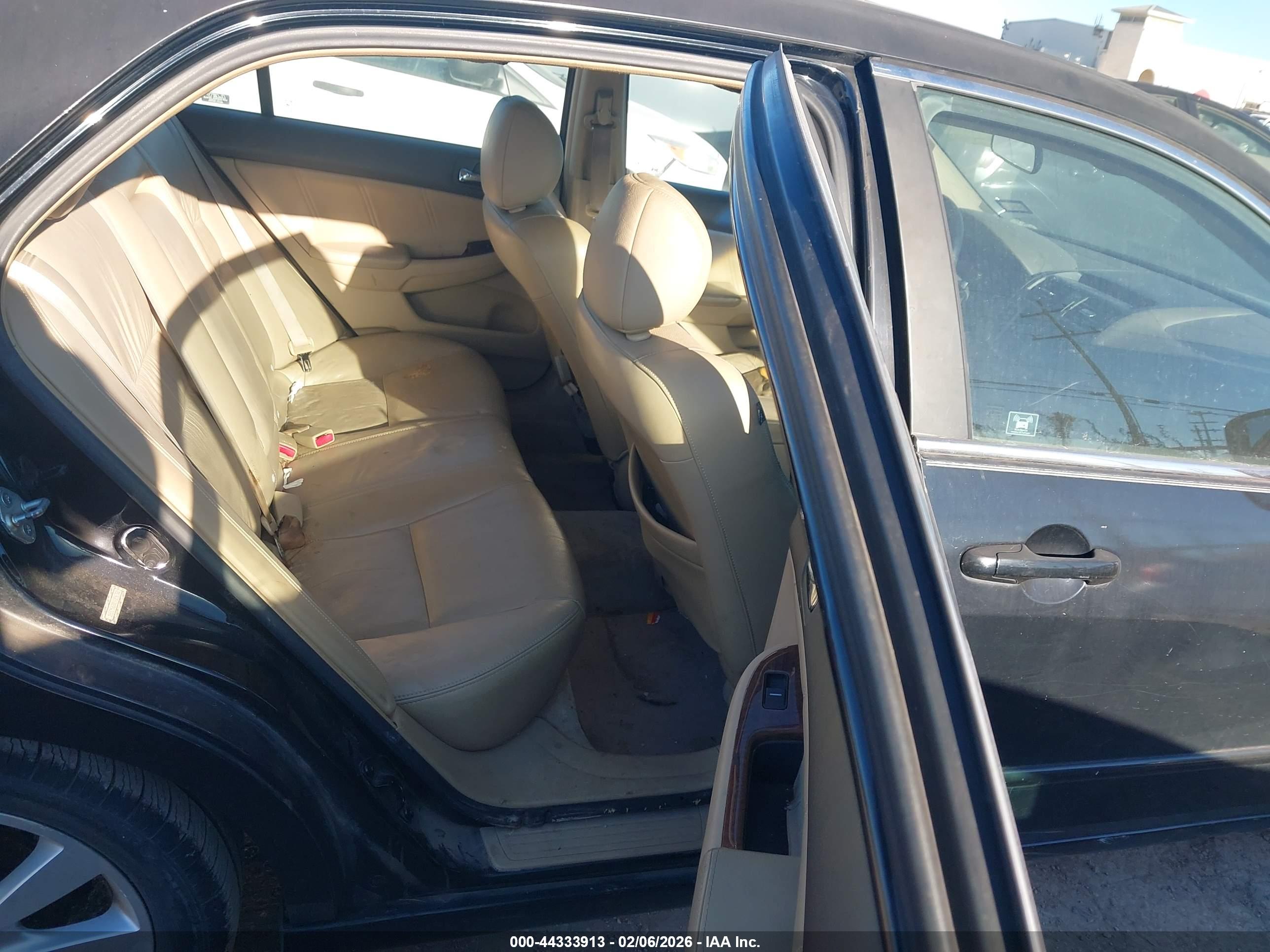 HONDA ACCORD image 8