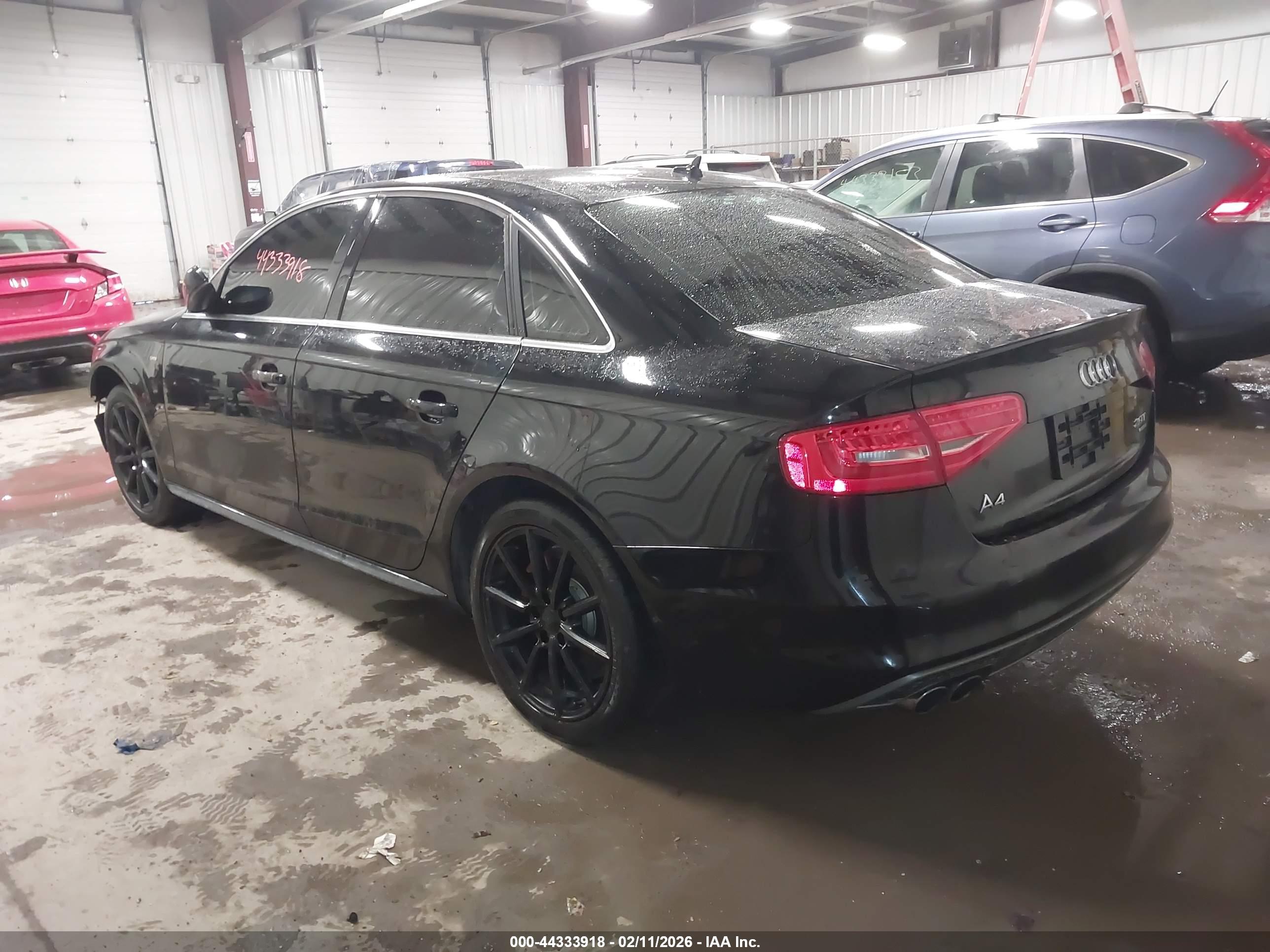 AUDI A4 image 3
