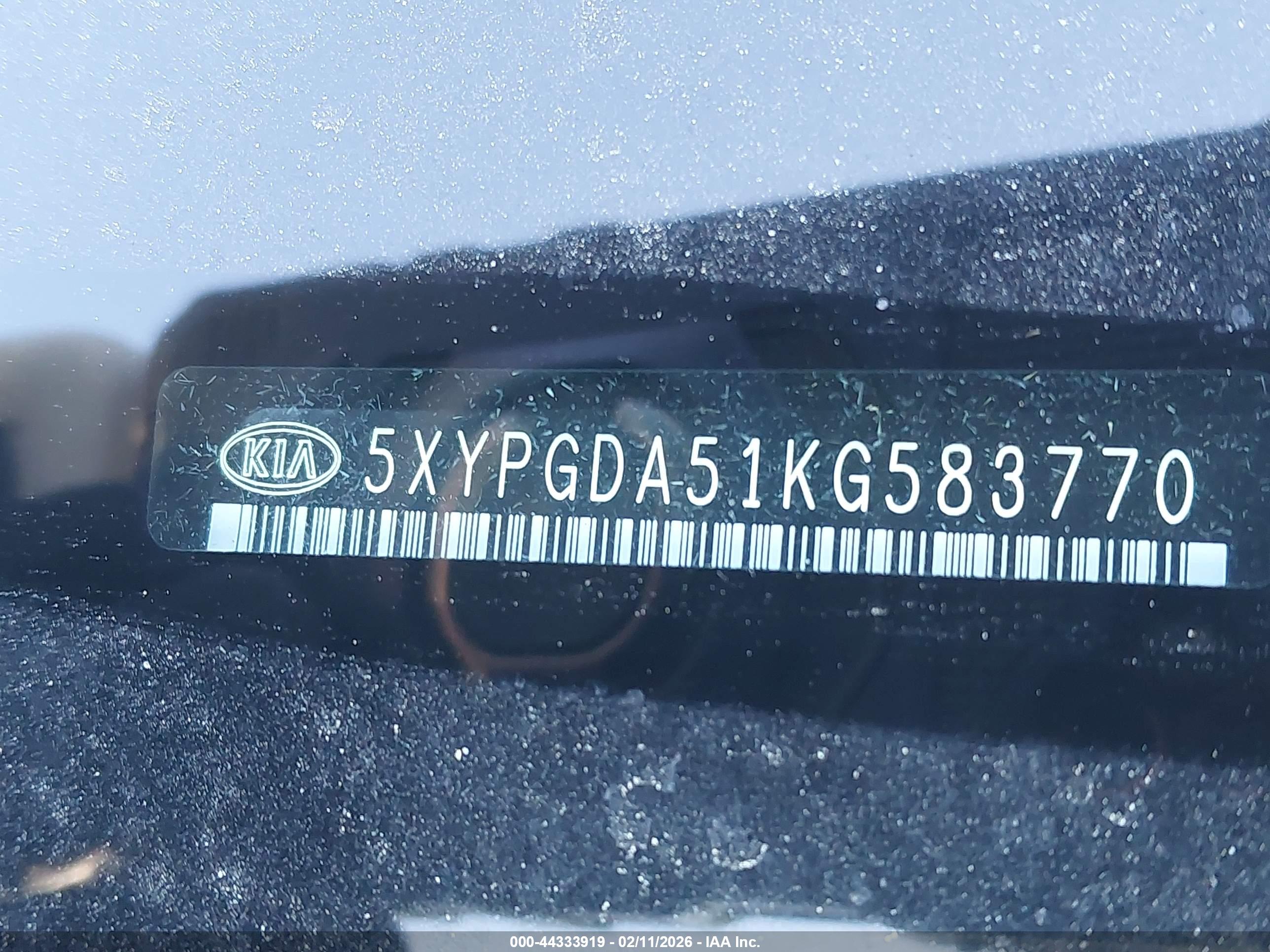 KIA SORENTO image 9