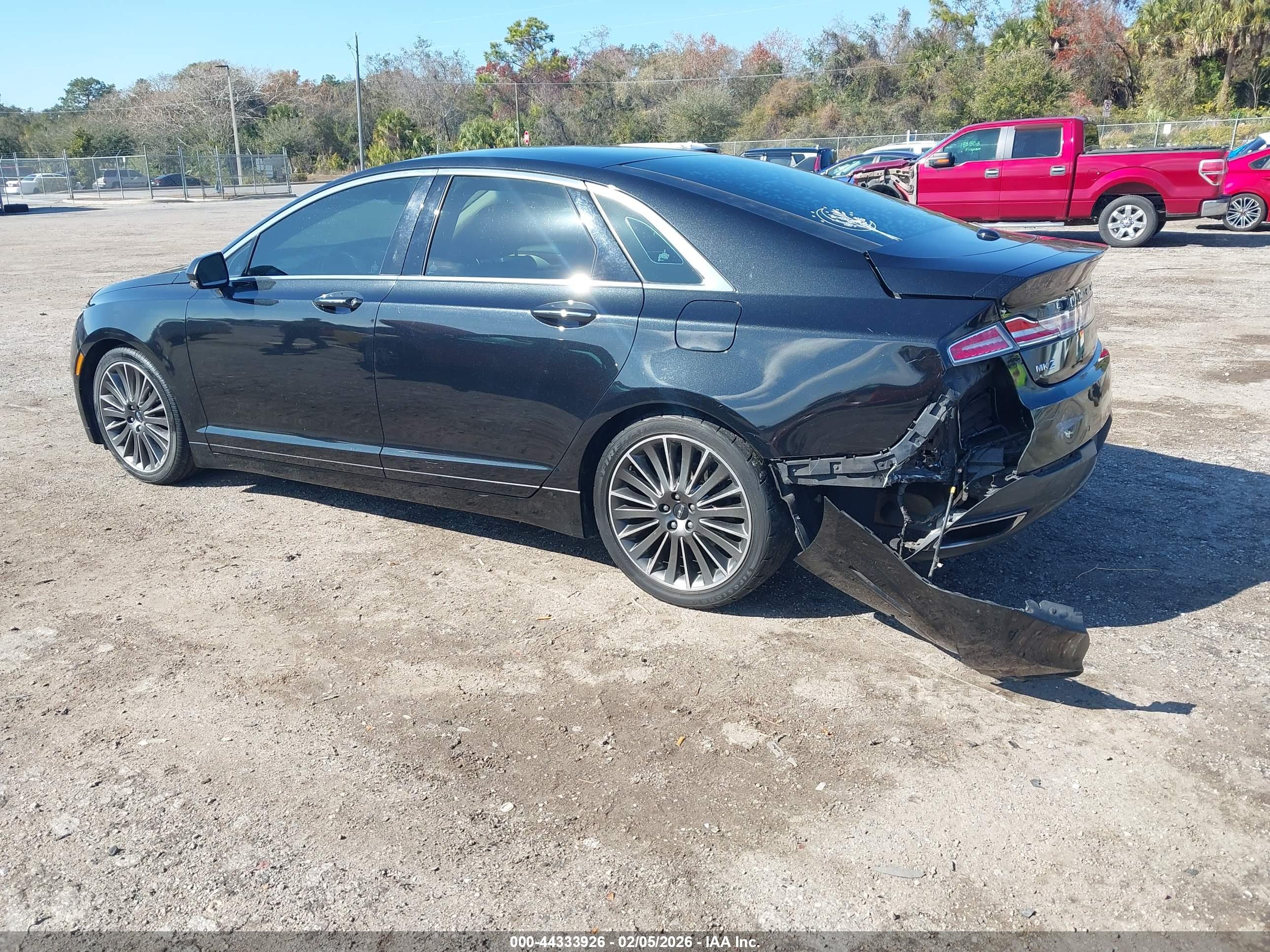 LINCOLN MKZ image 3