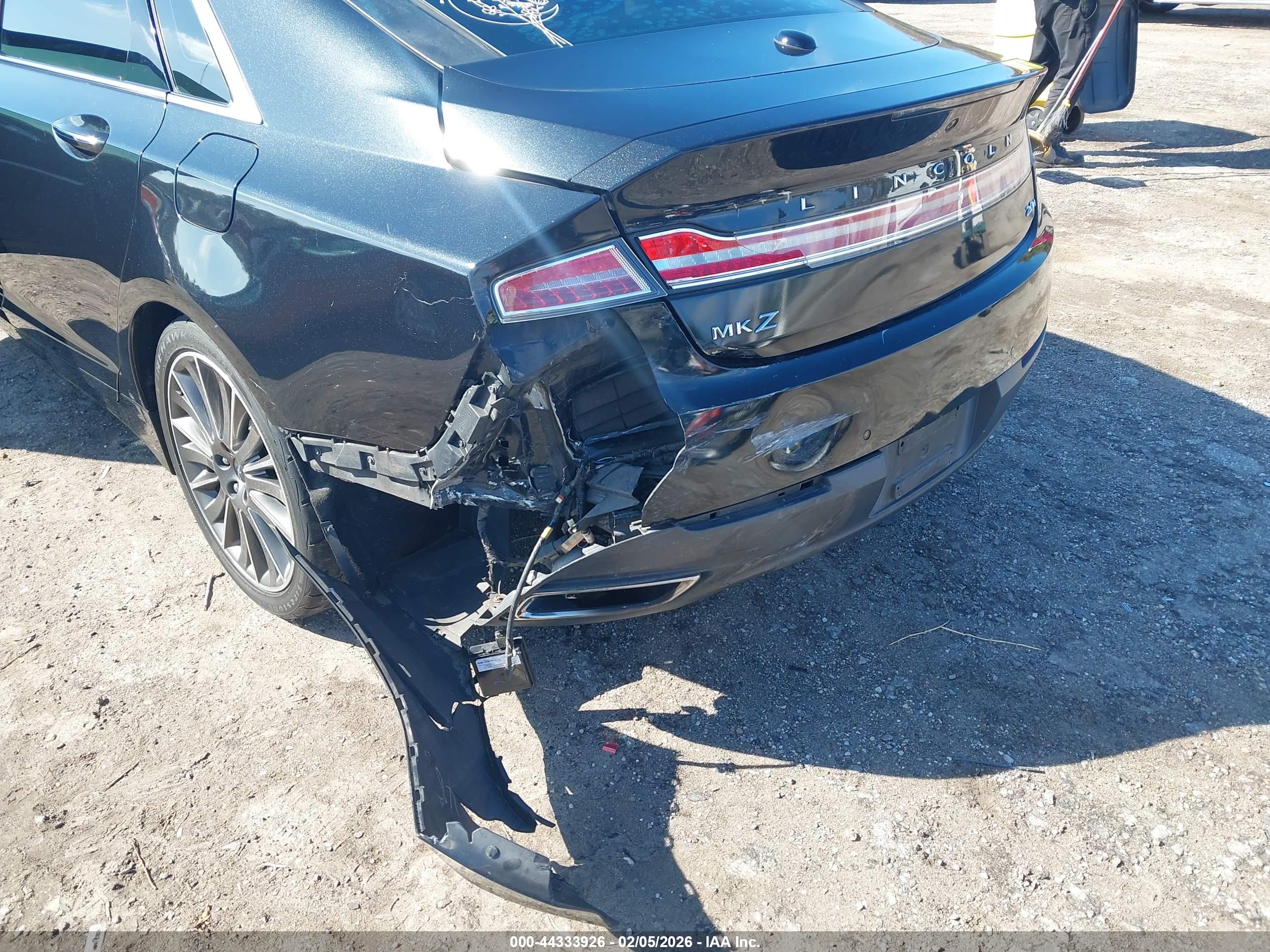 LINCOLN MKZ image 6