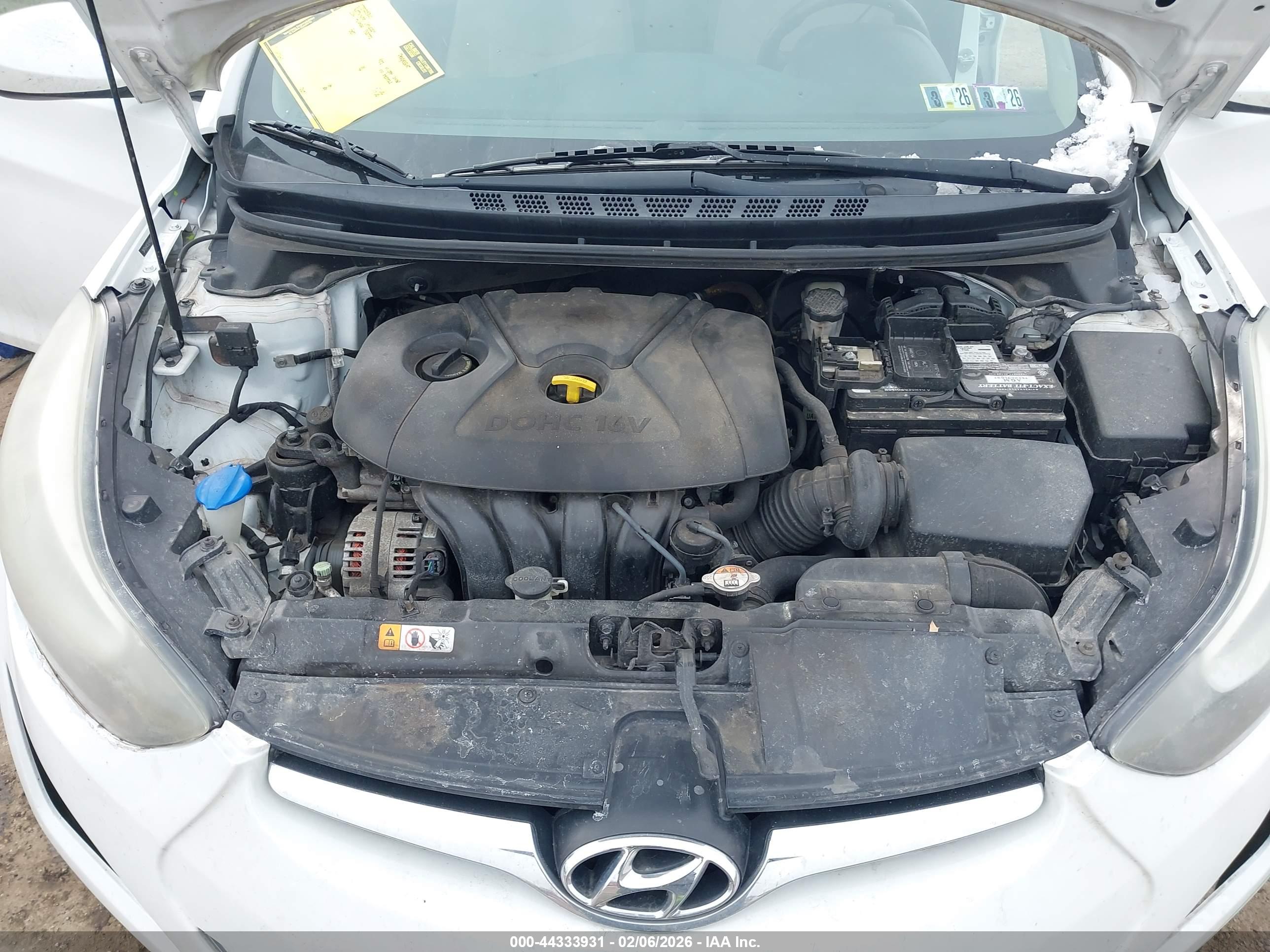 HYUNDAI ELANTRA image 10