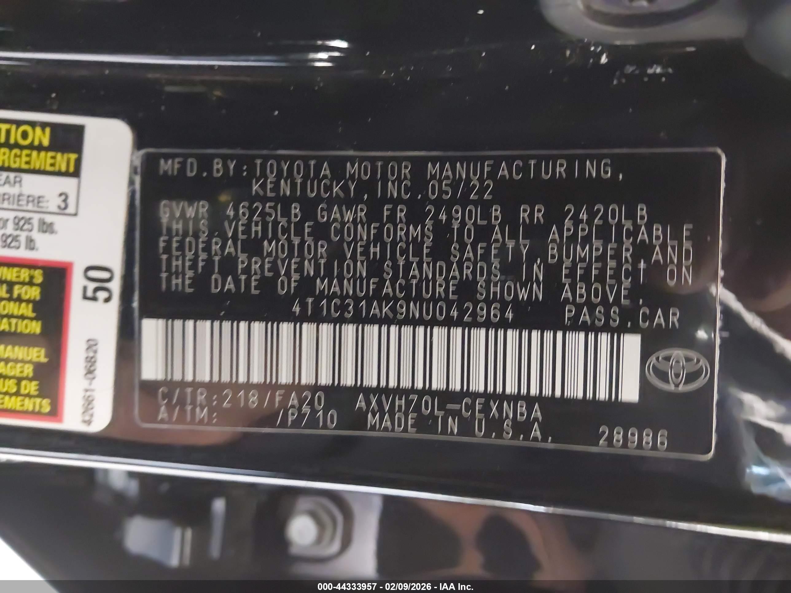 TOYOTA CAMRY image 9