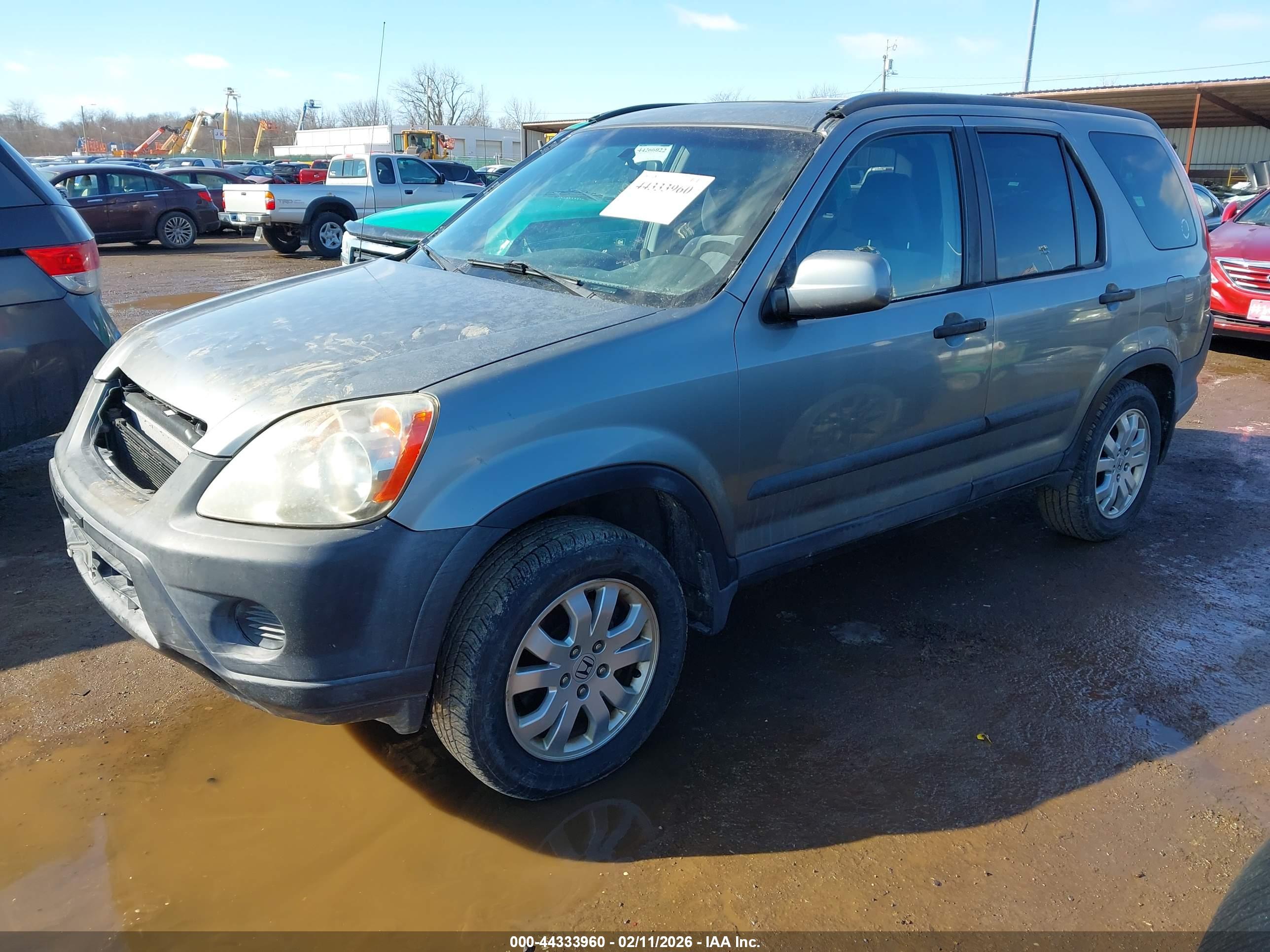 HONDA CR-V image 2