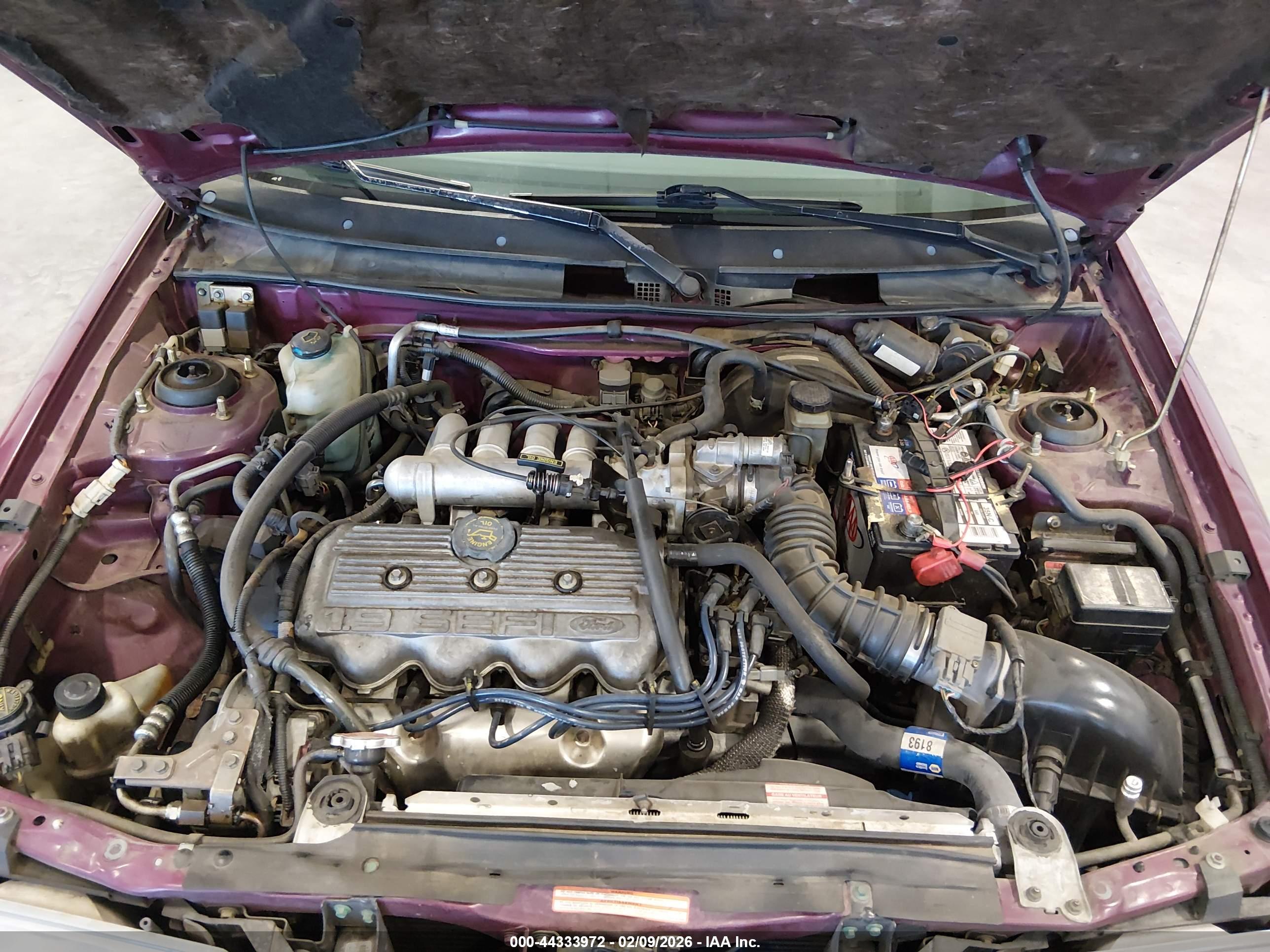 FORD ESCORT image 10