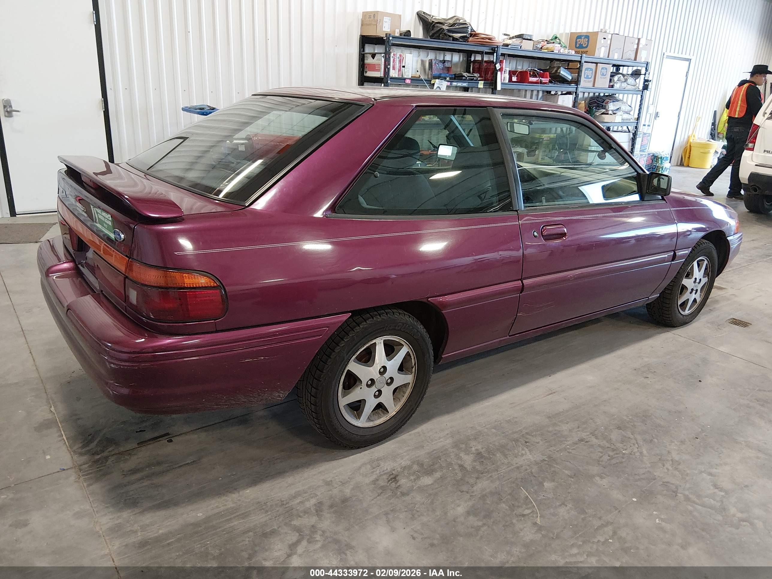 FORD ESCORT image 4