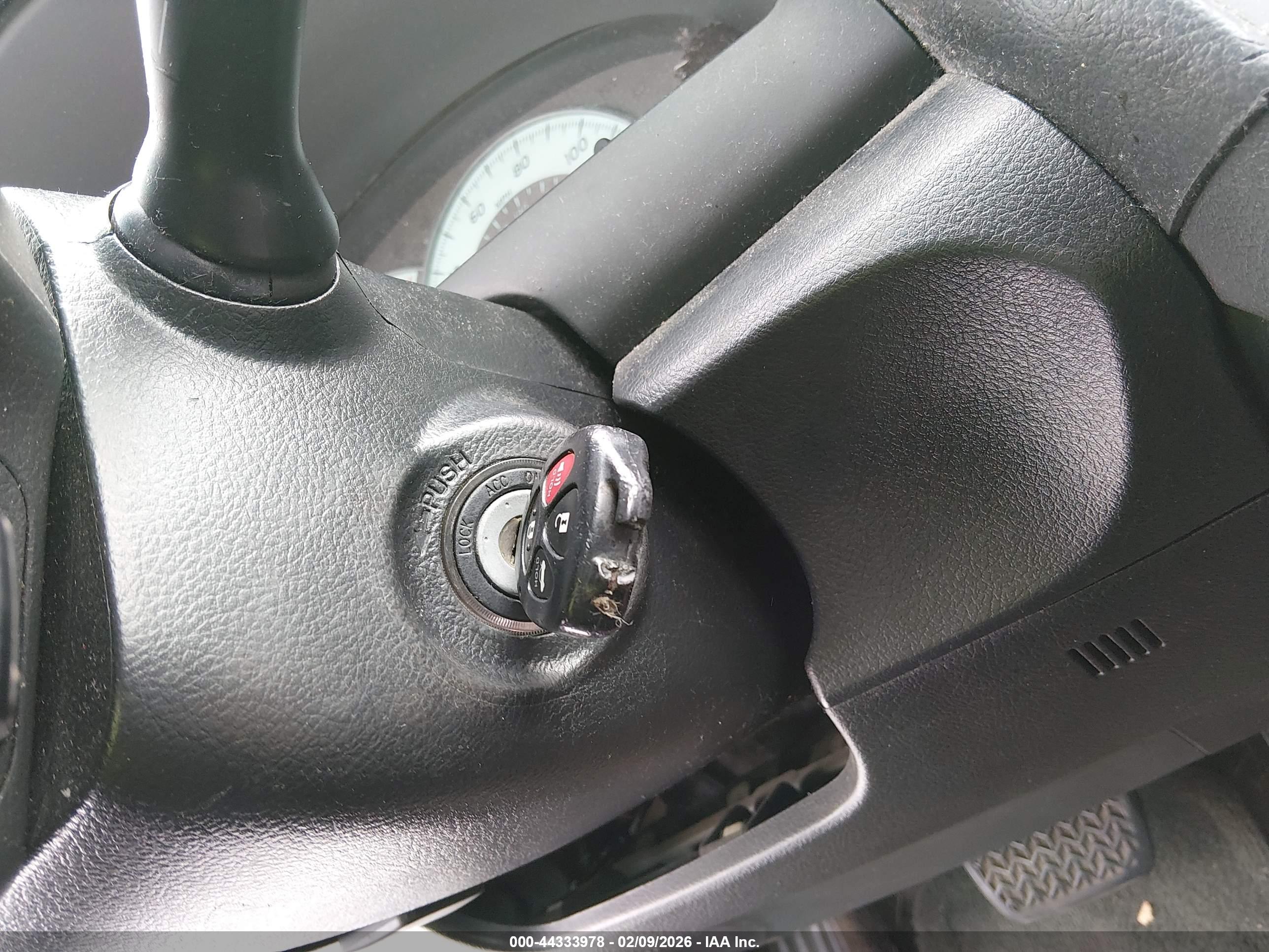 TOYOTA CAMRY image 11