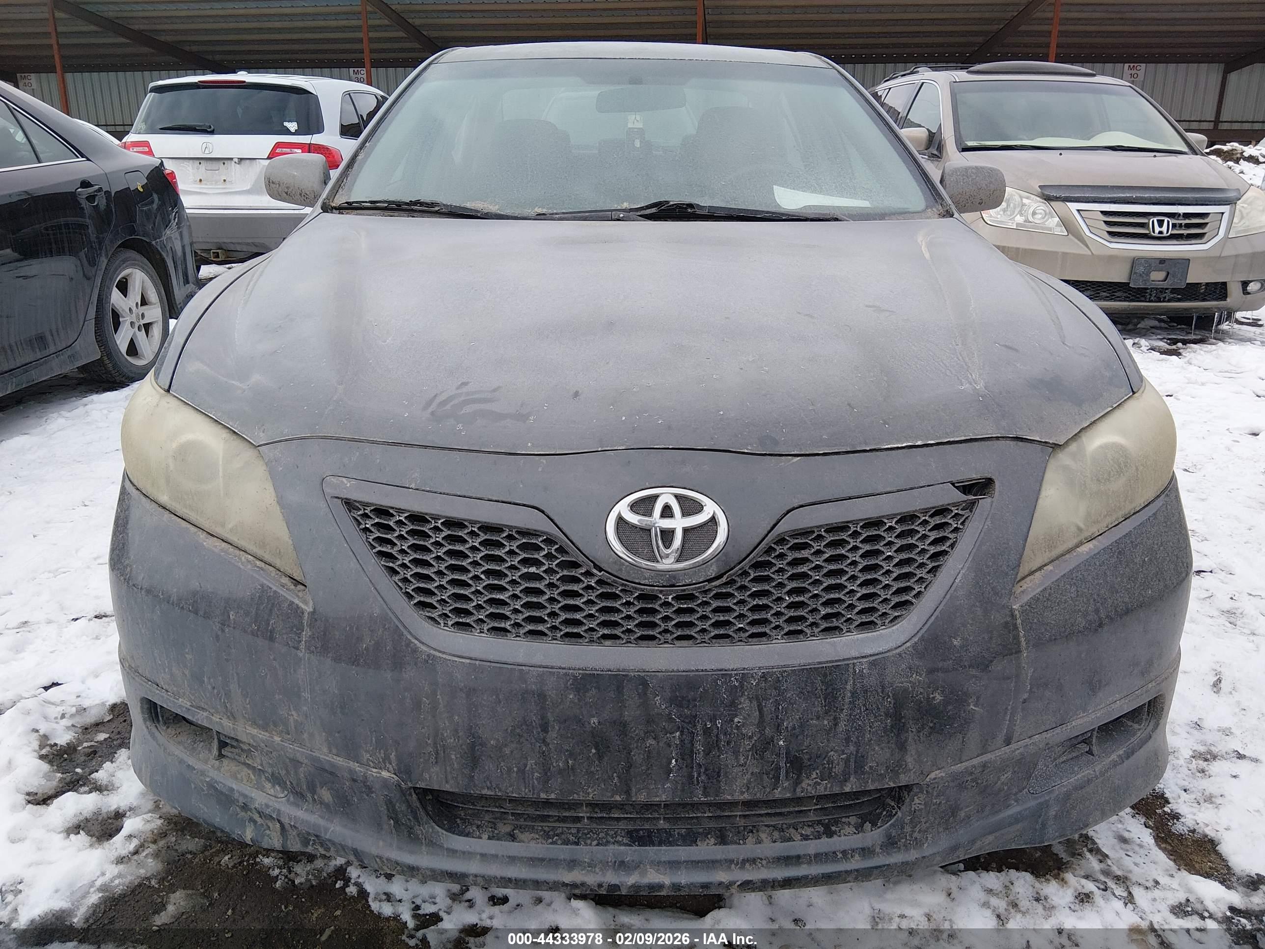 TOYOTA CAMRY image 6