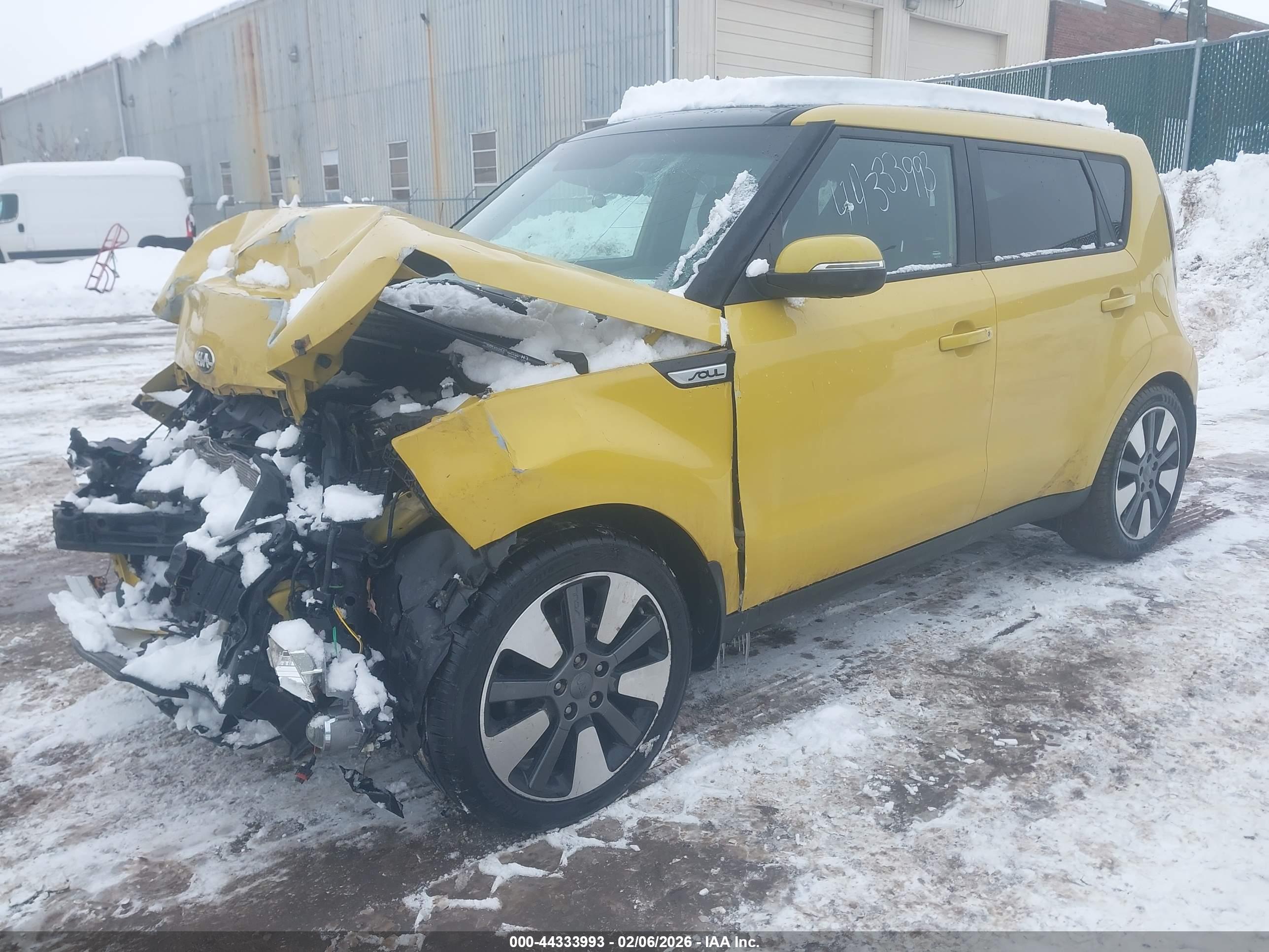 KIA SOUL image 2