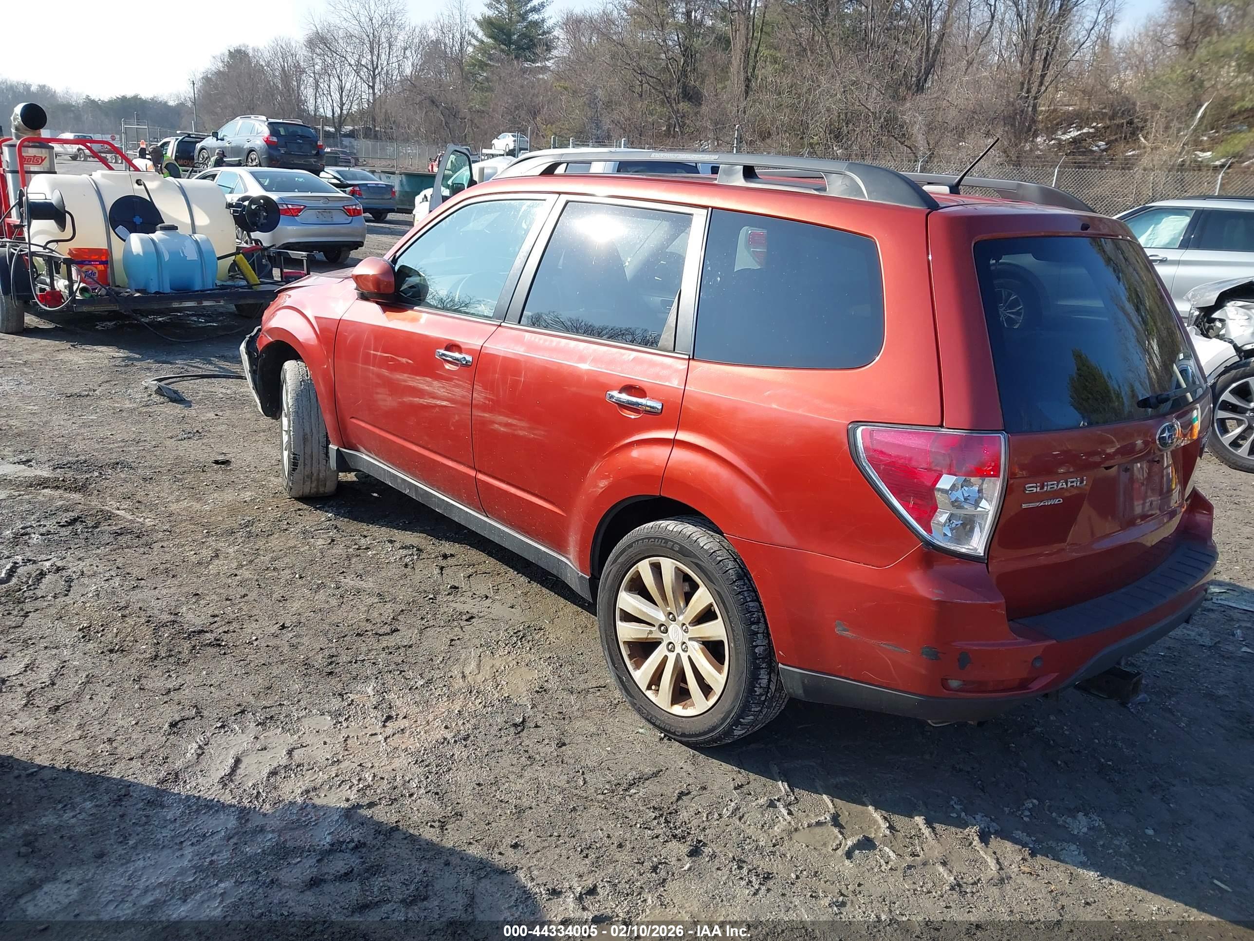 SUBARU FORESTER image 3