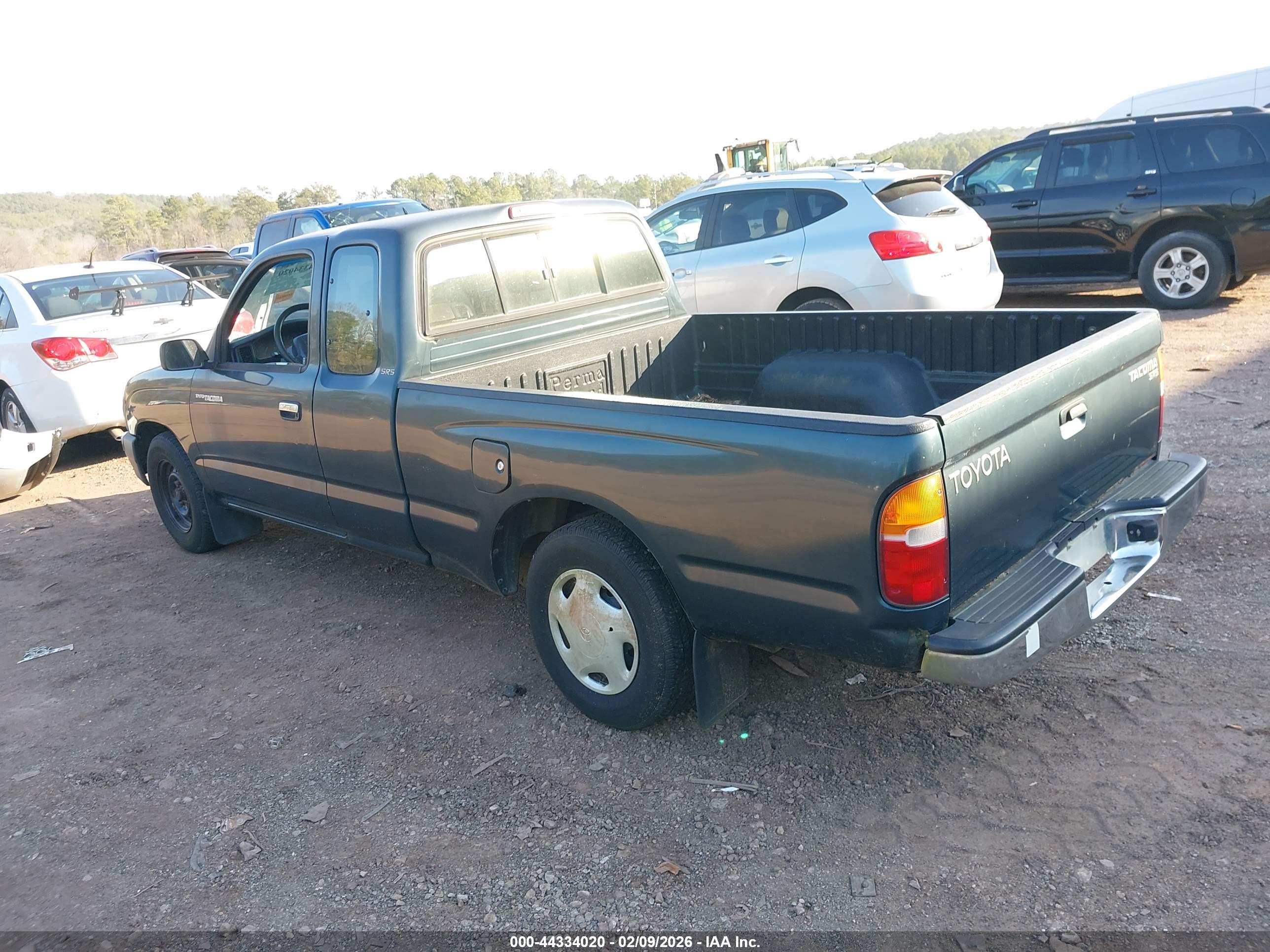 TOYOTA TACOMA image 3