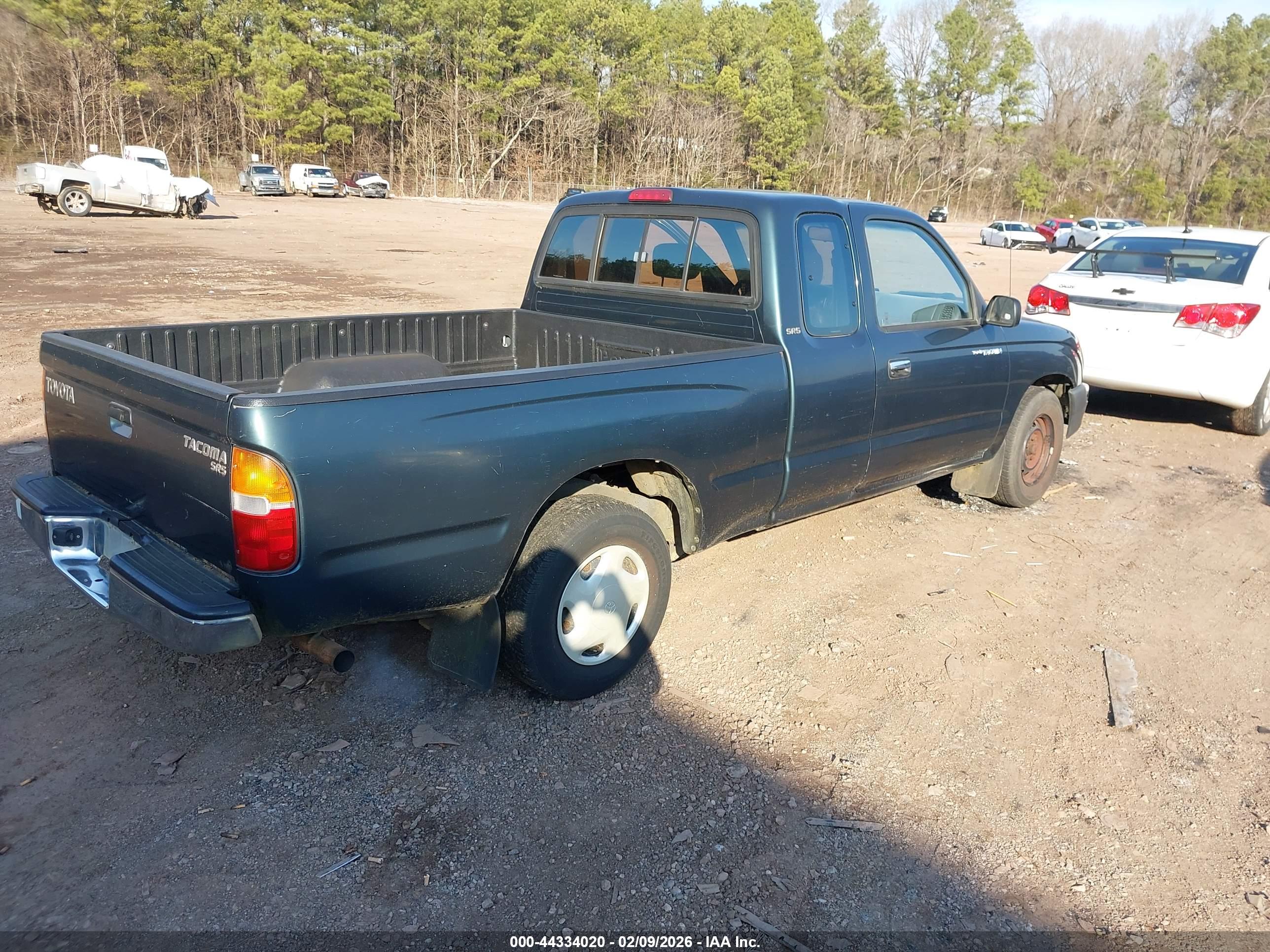 TOYOTA TACOMA image 4