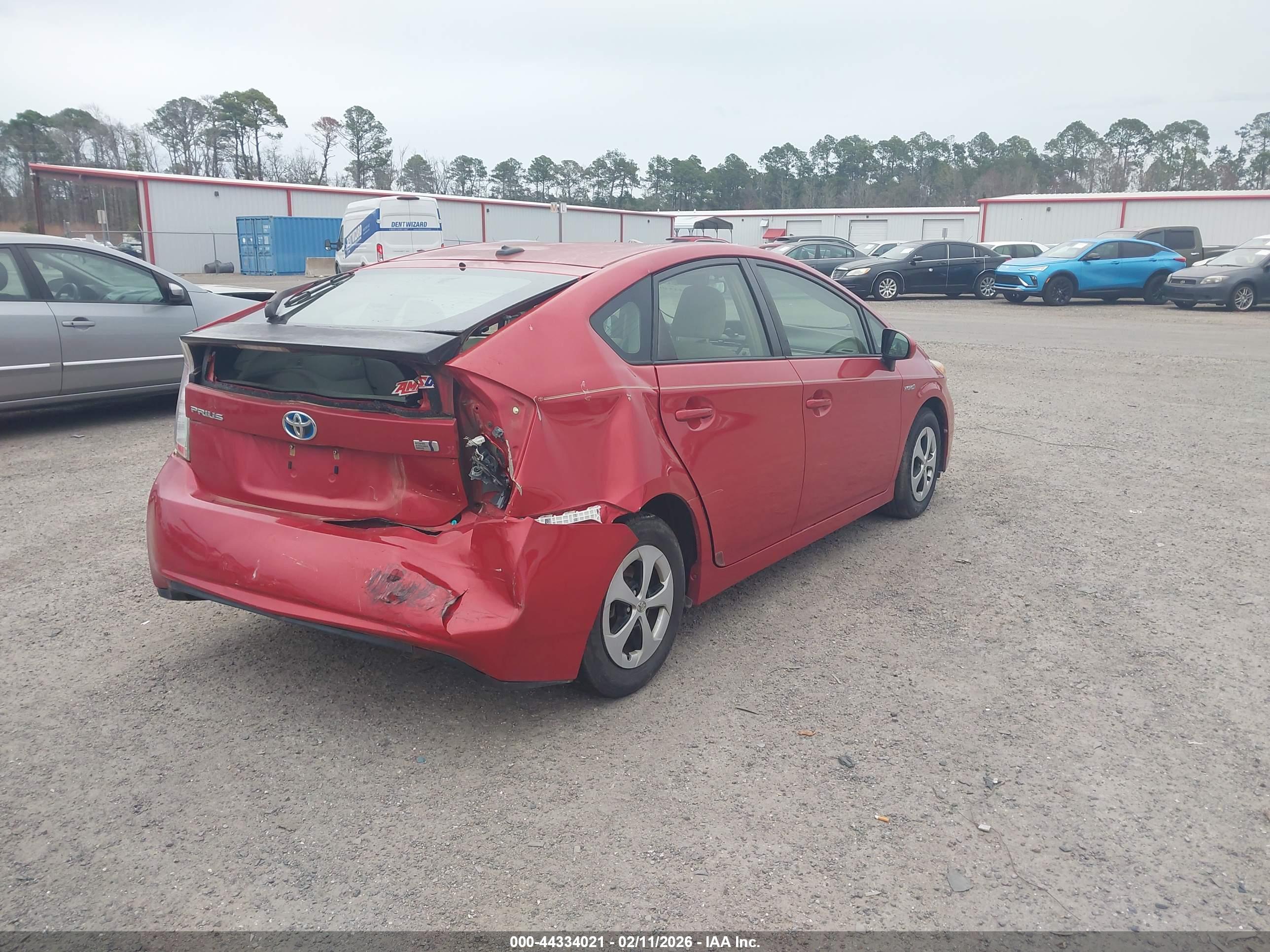 TOYOTA PRIUS image 4