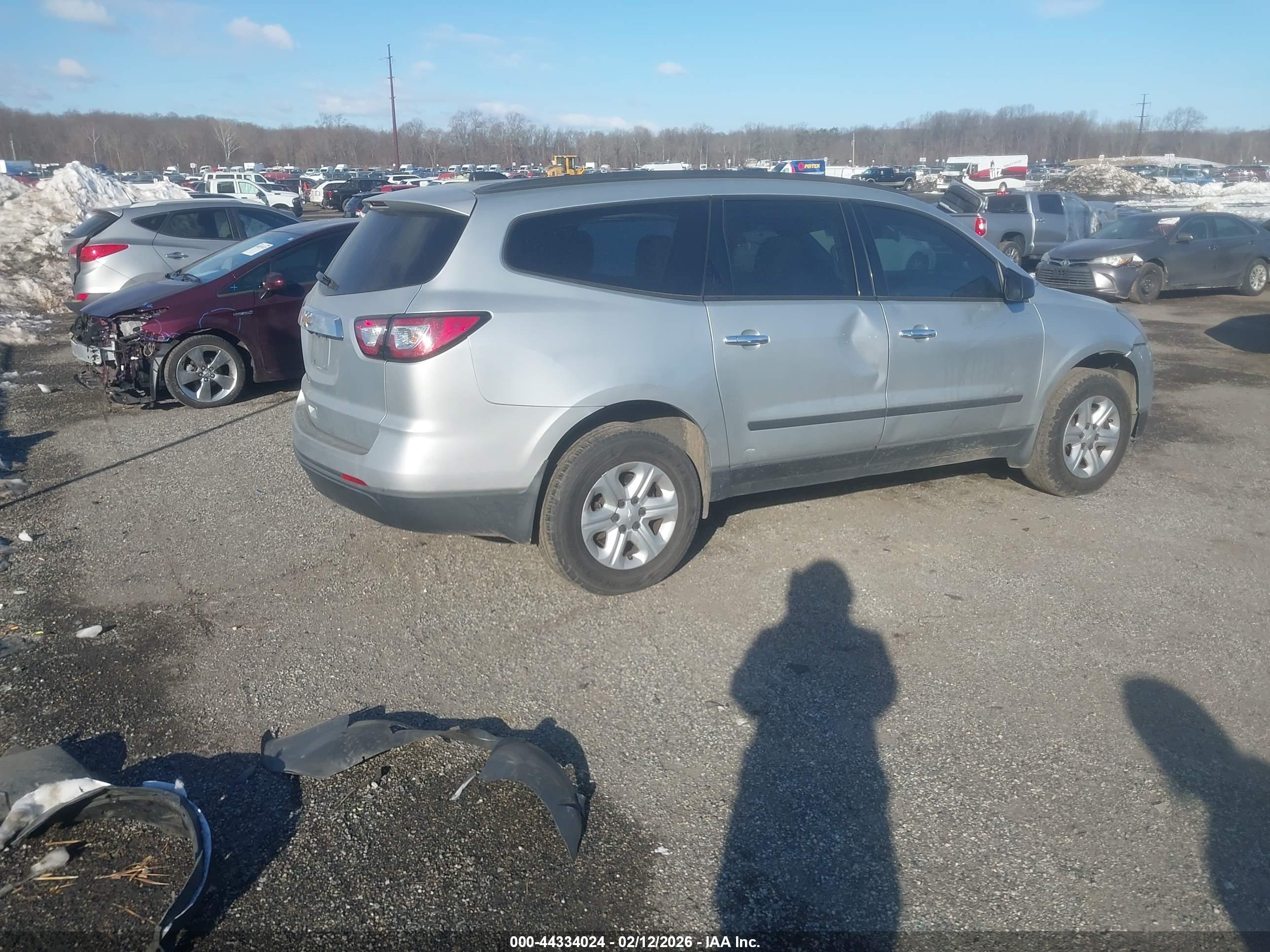 CHEVROLET TRAVERSE image 4