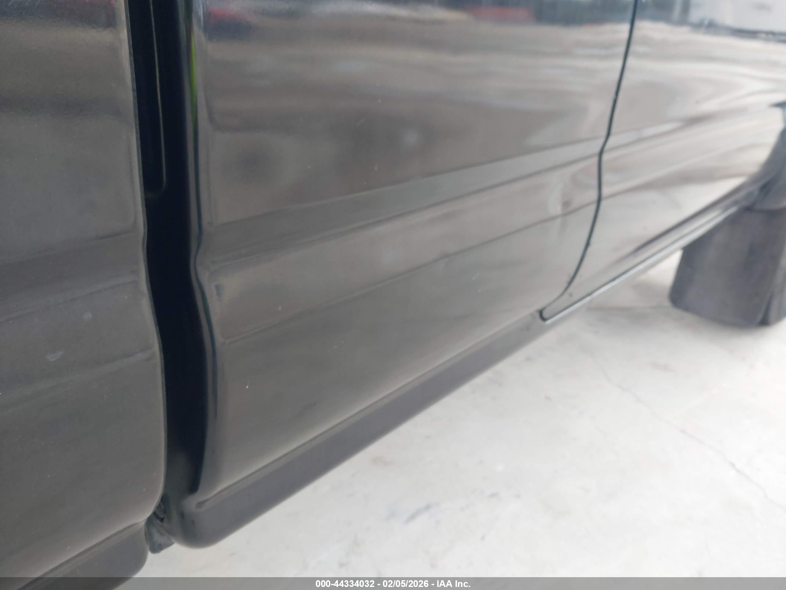 TOYOTA TACOMA image 6
