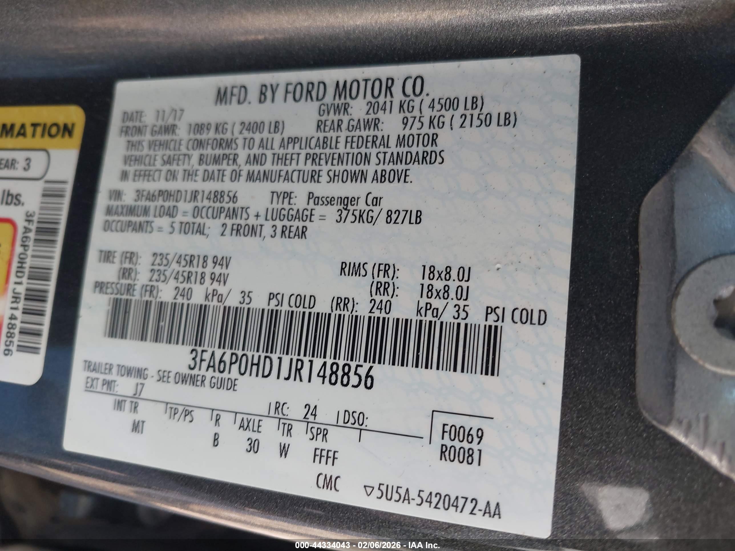 FORD FUSION image 9