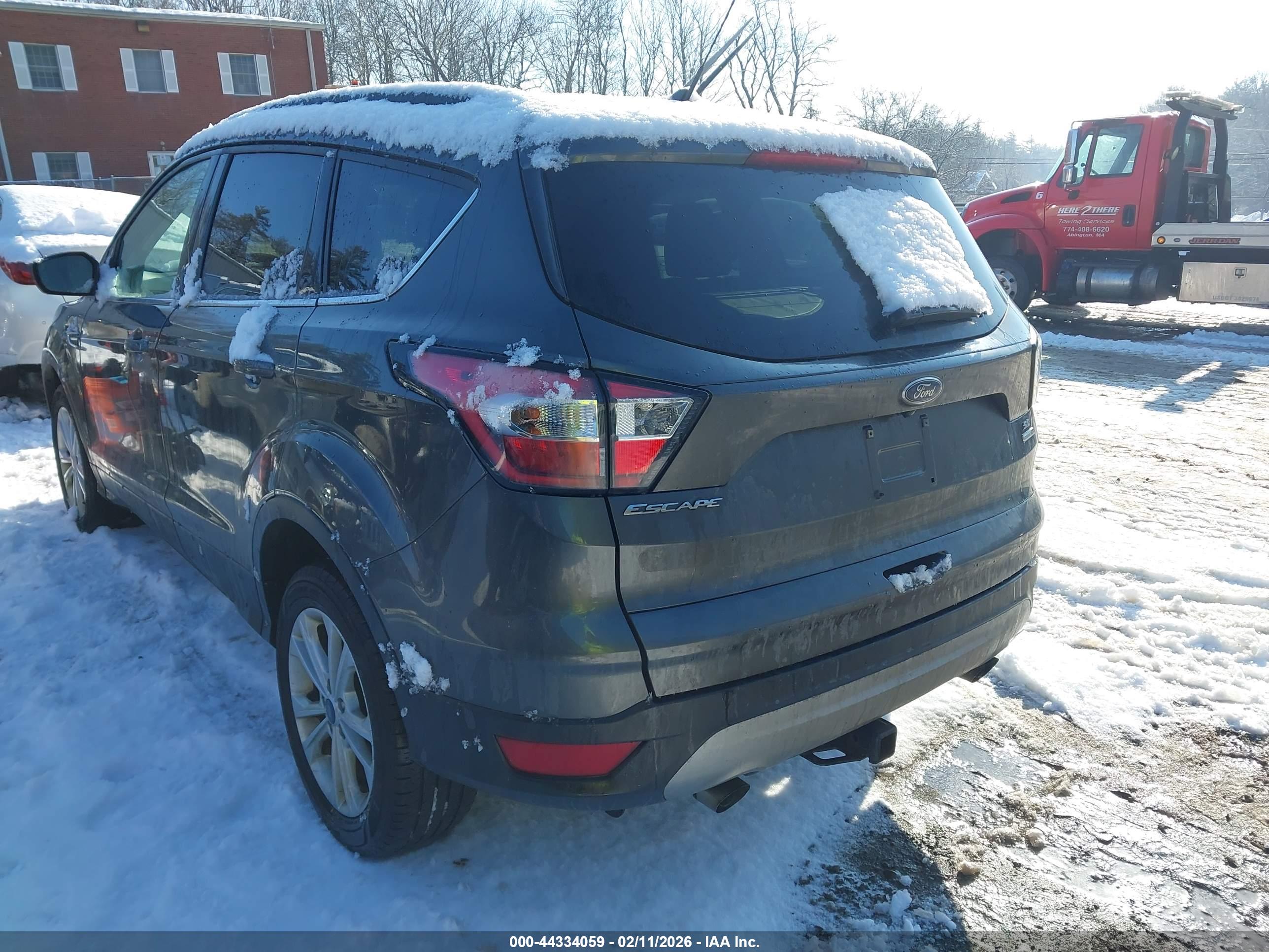 FORD ESCAPE image 3