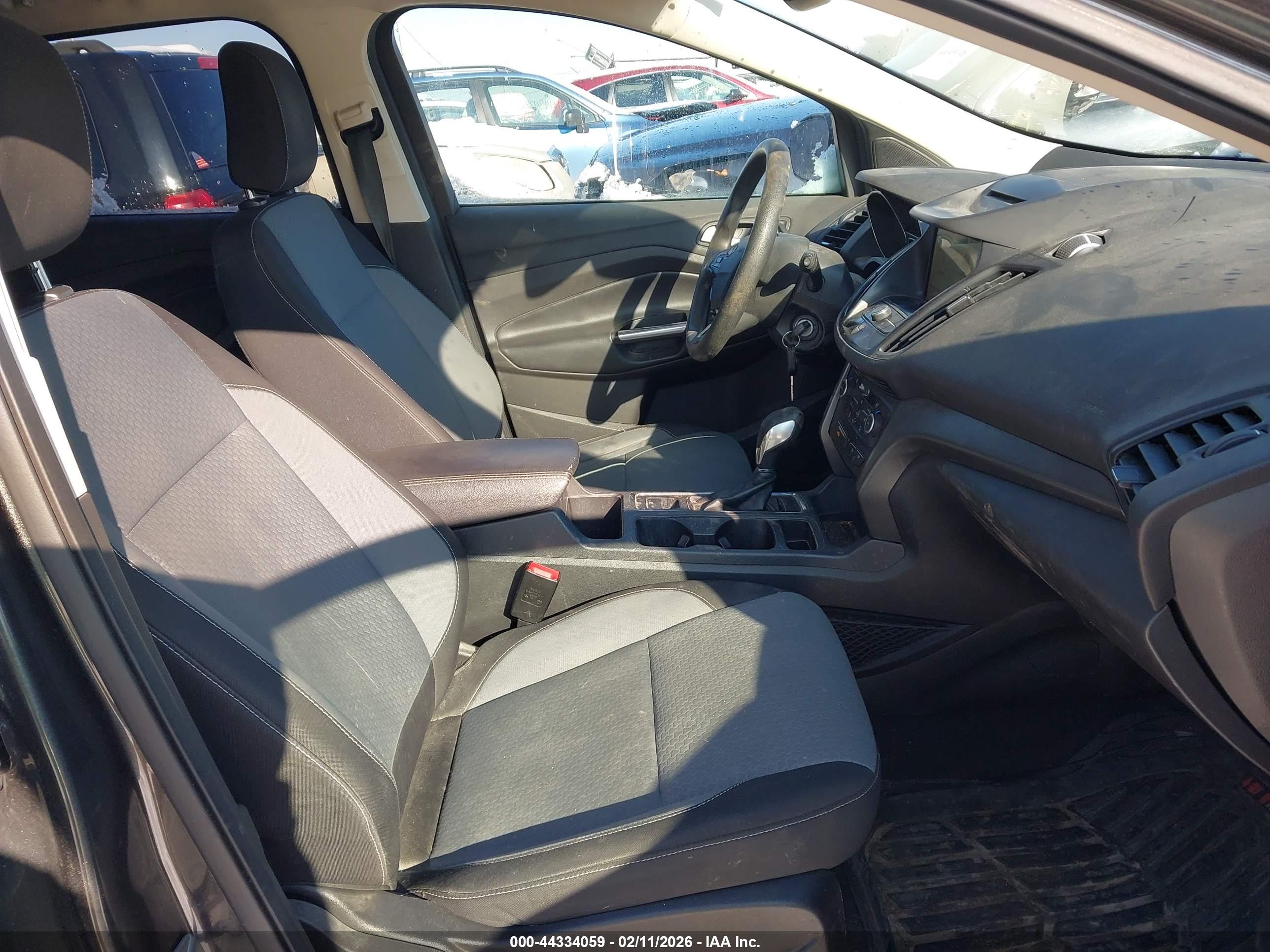 FORD ESCAPE image 5